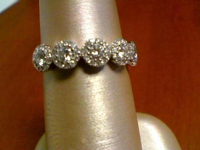 SHY DIAMOND BAND 
ESTATE