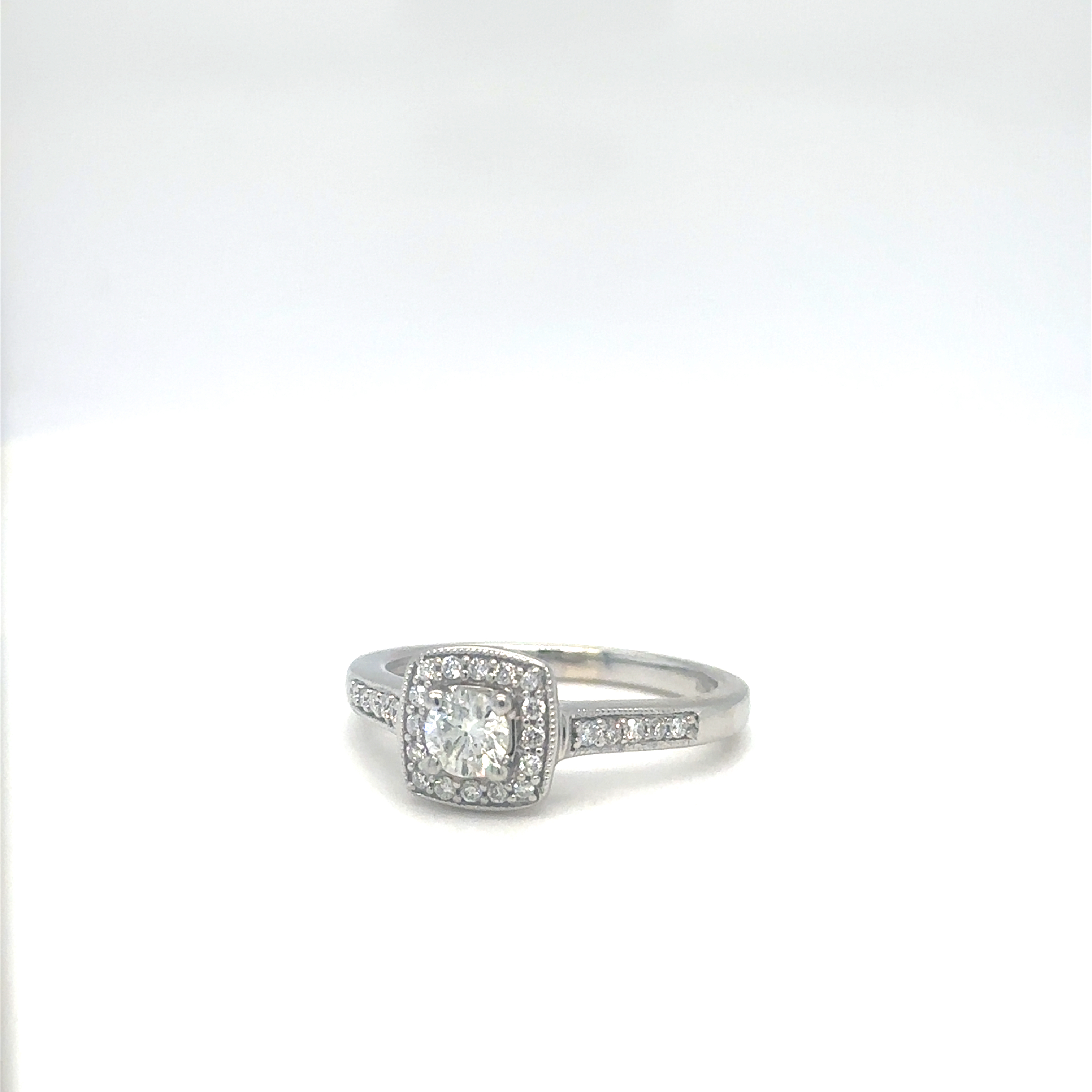 Halo Engagment Ring