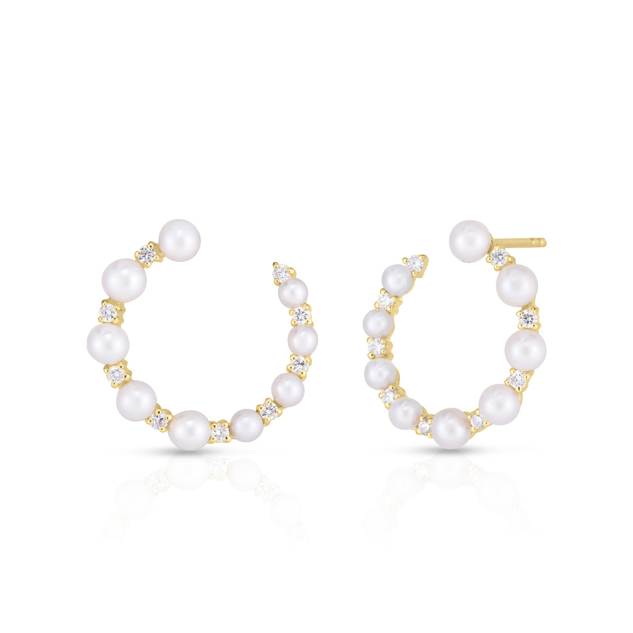URBAETIS Grad Pearl Hoop Earrings