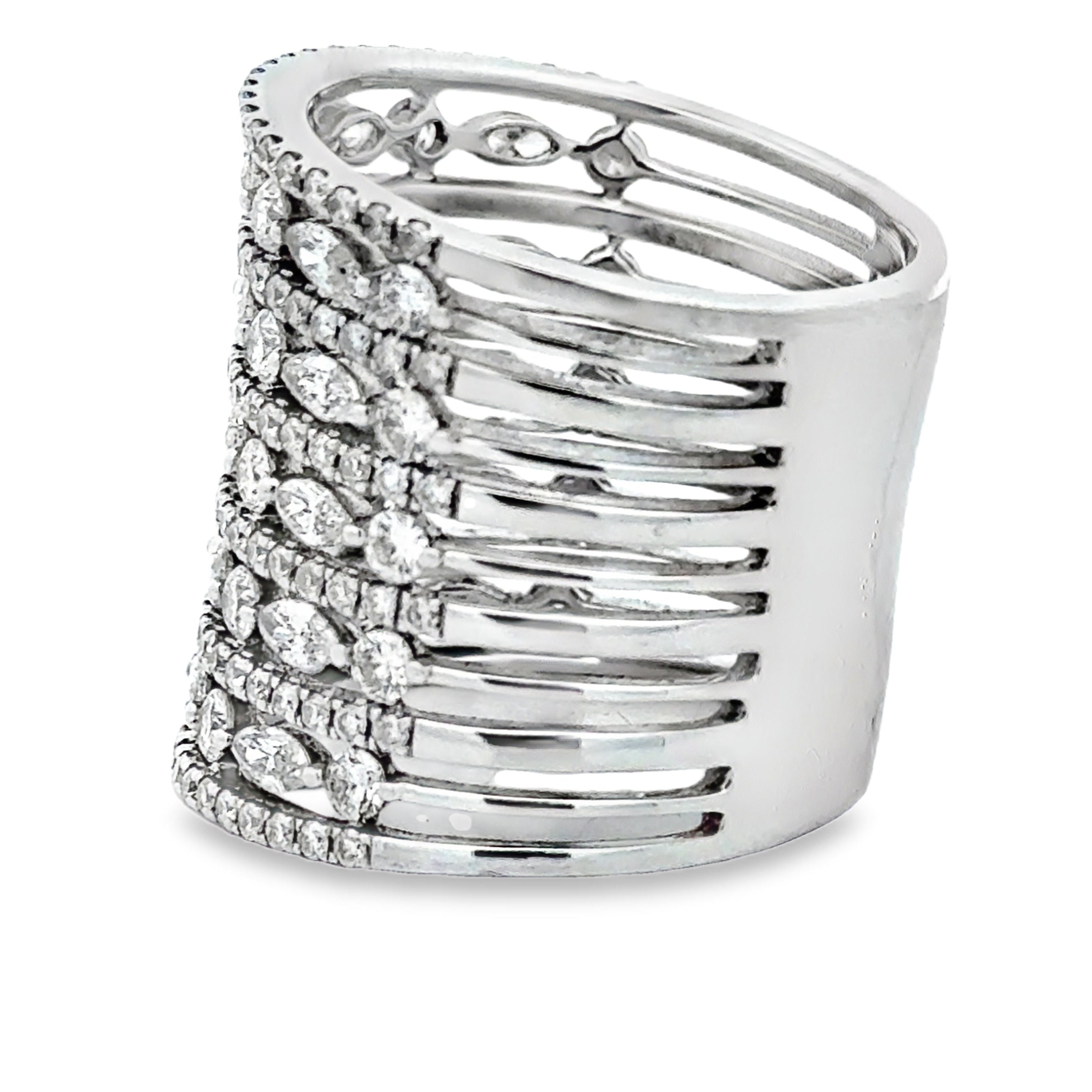 Estate Ring 138 Round/Marquise Cut Diamonds 4.50cttw  G-H VS1-VS2, 18K White Gold 13.25g