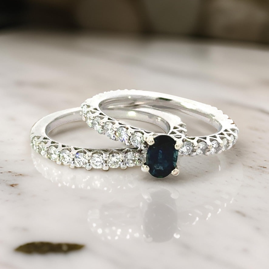 Maya Lianna Ring, 1 Oval Sapphire 0.59 ct, 26 Round Diamond 0.90 cttw G-H SI1-SI2, 14K White Gold 5.03g