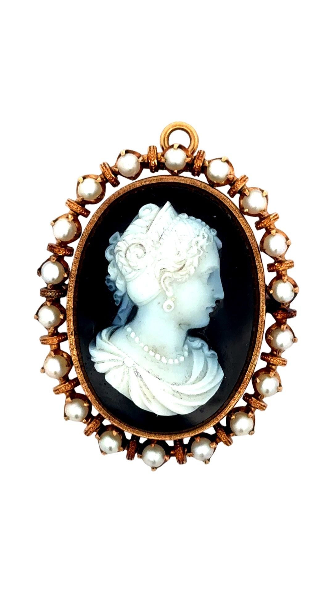 Estate Brooch/Earring, Earrings: 24 White Cultured Pearls, 2 Cameo, Brooch: 18 White Cultured Pearls, 1 Cameo 18K Yellow Gold 28.99g