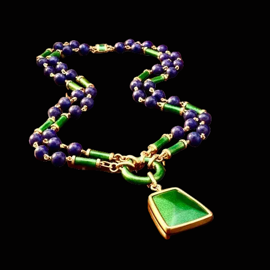 David Webb Necklace, Lapis Round 1145.55cttw, Enamel Green, 18K Yellow Gold. Signed GS437, All Weights Estimated