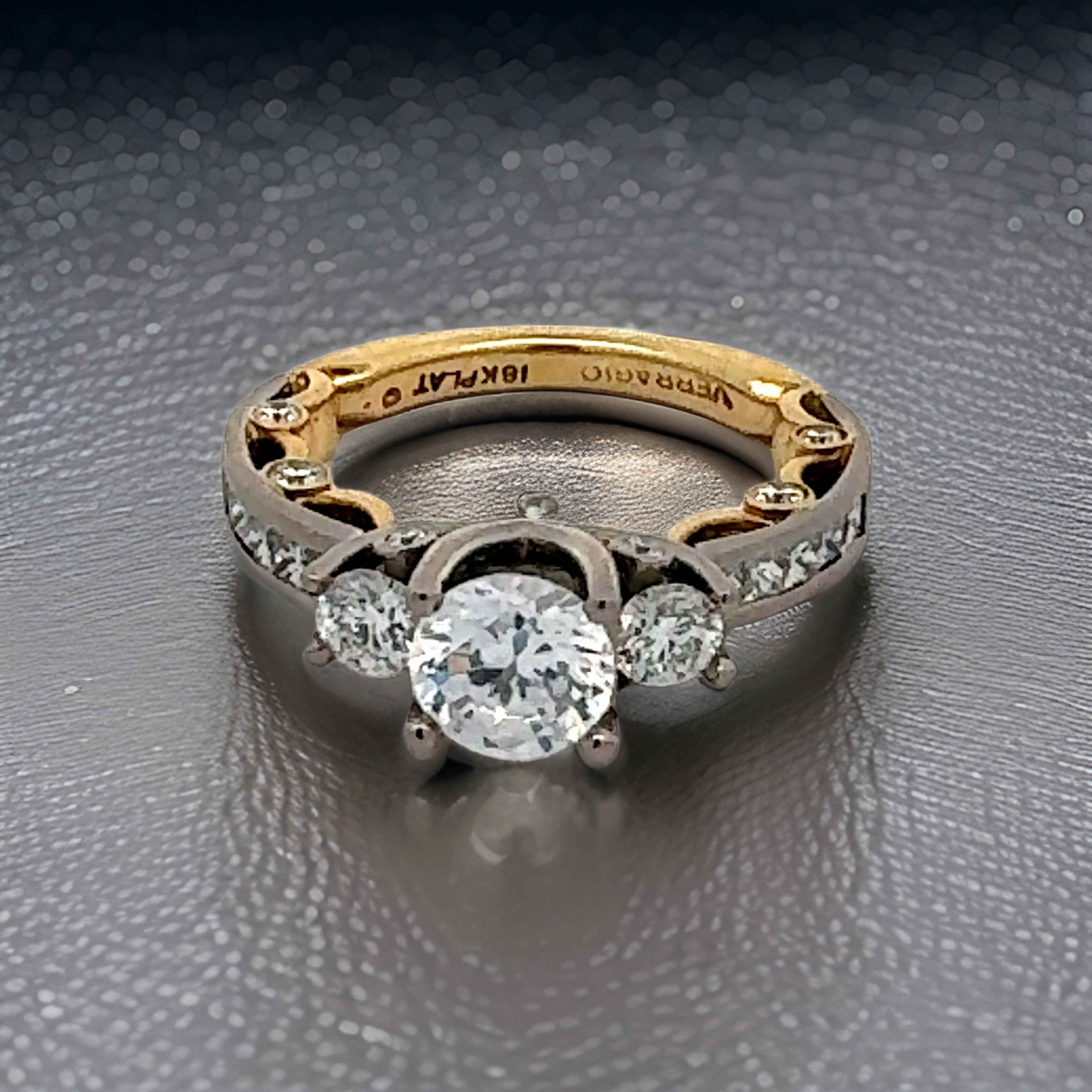 Verragio Semi Mount Ring, 1 Round Cubic Zirconia, Round Diamond 1.00 cttw, 18K Yellow Gold 6.60g