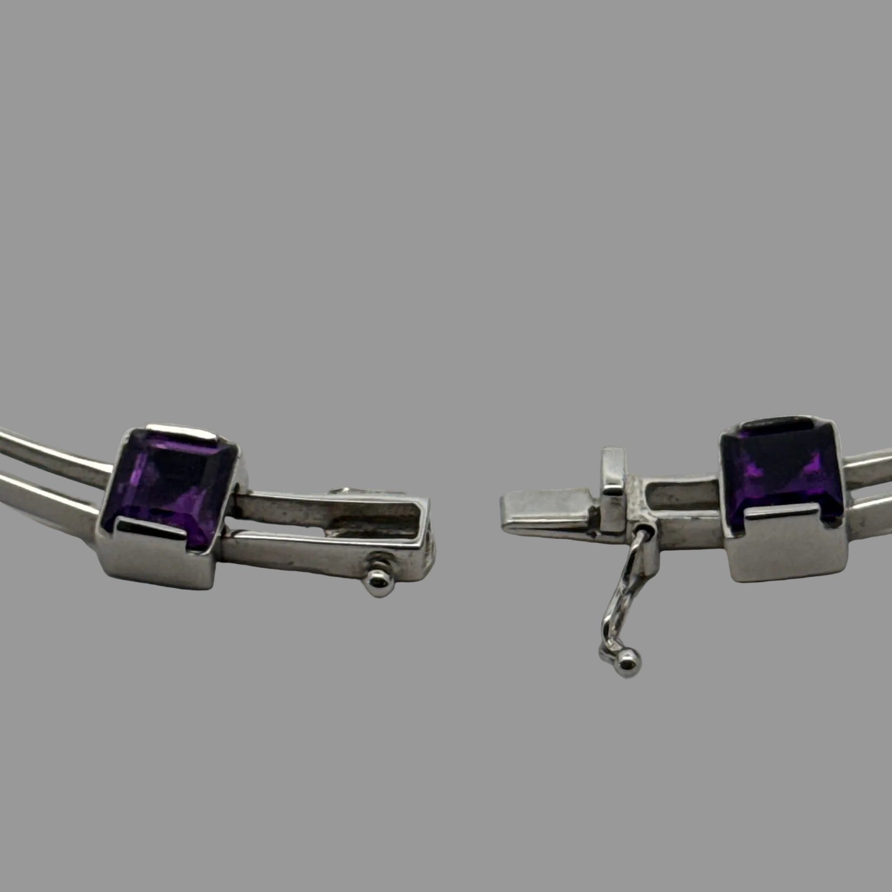 Estate Necklace, 20 Amethyst Princess Cut 20.00cttw, 18K Yellow Gold 50.40g. All Weights Estimated.