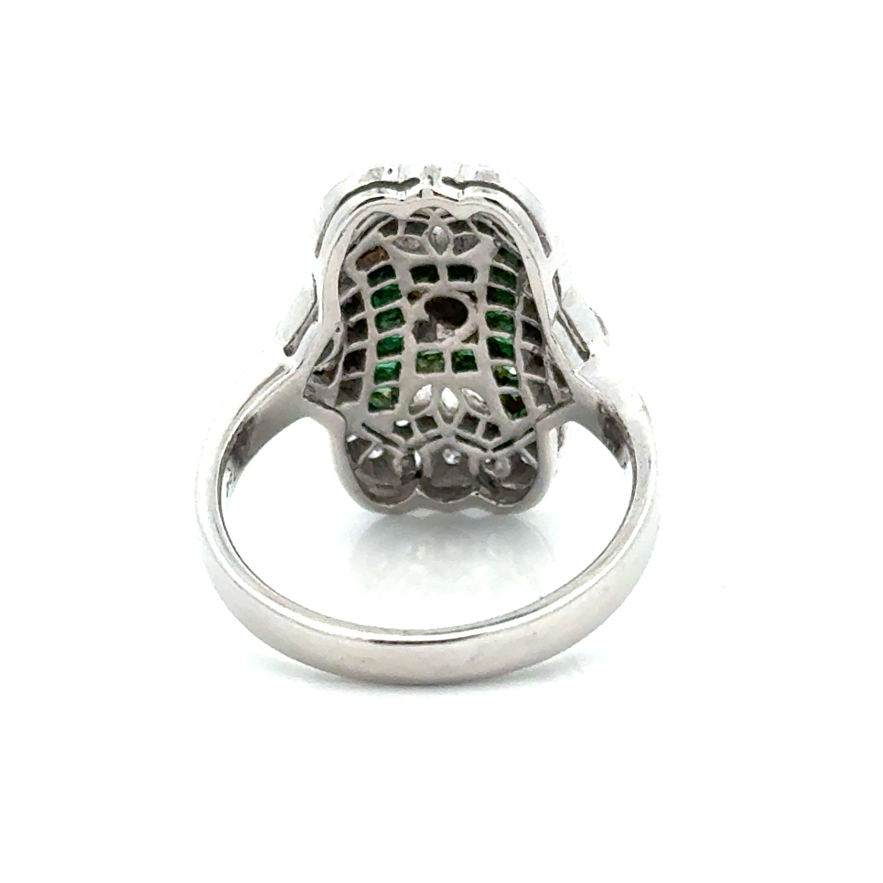 Vintage Ring RBC Diamond 0.50cttw  G/H Emerald  PC 0.40cttw  18KT WG 7.10g ,All Weights Estimated