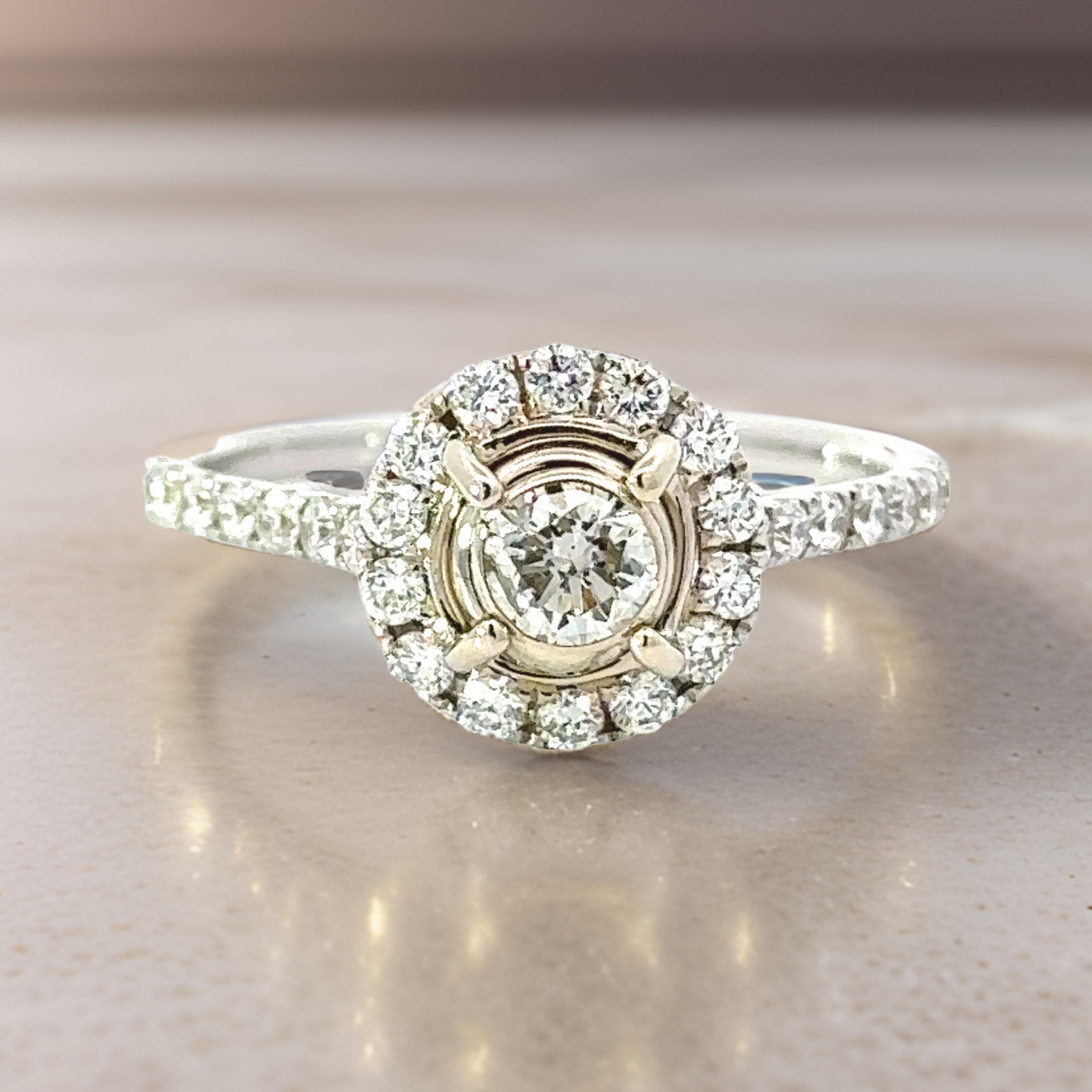 Maya Lianna Ring, 1 Round Diamond 0.27 ct G-H SI1-SI2, Round Diamond 0.46 cttw G-H SI1-SI2, 14K White Gold 1.99g