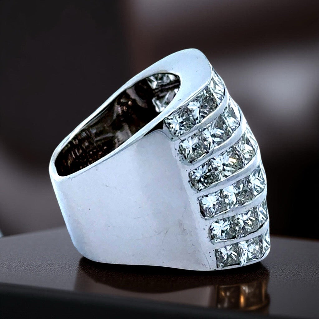 Estate Ring, 60 Princess Cut Diamond 9.00 ctTW  H-I VS1-VS2 18K White Gold 16.46g. Size 4.5