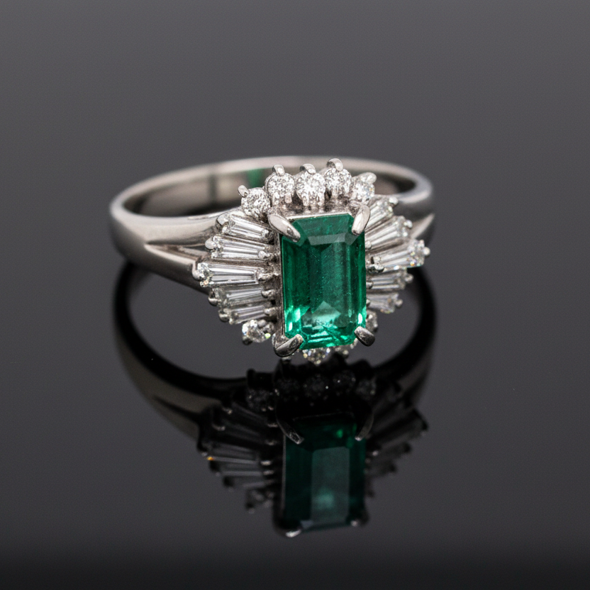 Estate Ring, Mixed Cut Diamond 0.37 cttw H-I-G VS1-SI1, Platinum 5.92g
