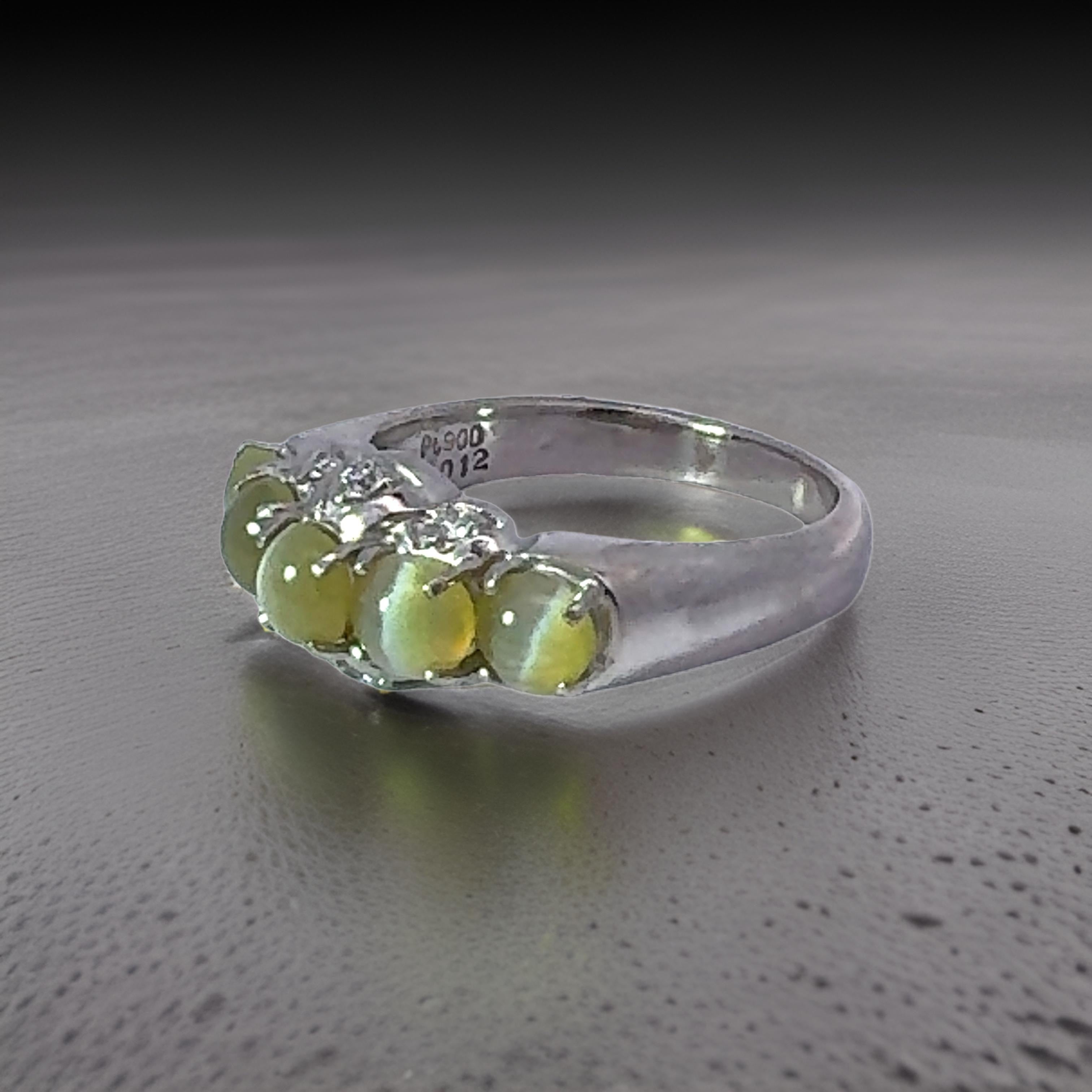 Estate Ring, 6 Round Diamond 0.12 cttw  H-I SI1-SI2,5 Cat
