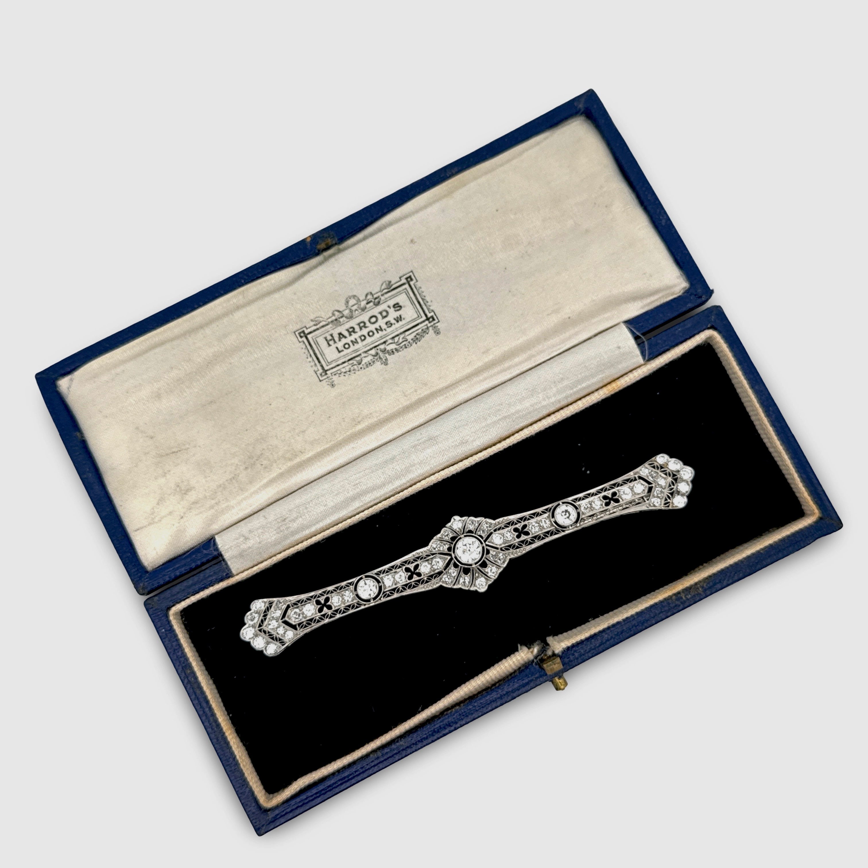 Estate Brooch/Pendant, Old European Cut Diamonds 1.50cttw G-H VS1-SI1, Platinum 10.04g. Weights Estimate.