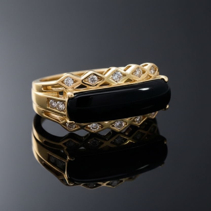 Estate Ring Cluster, 14 Diamond 0.2ct I SI2, Cabochon Onyx, Platinum 5.13g