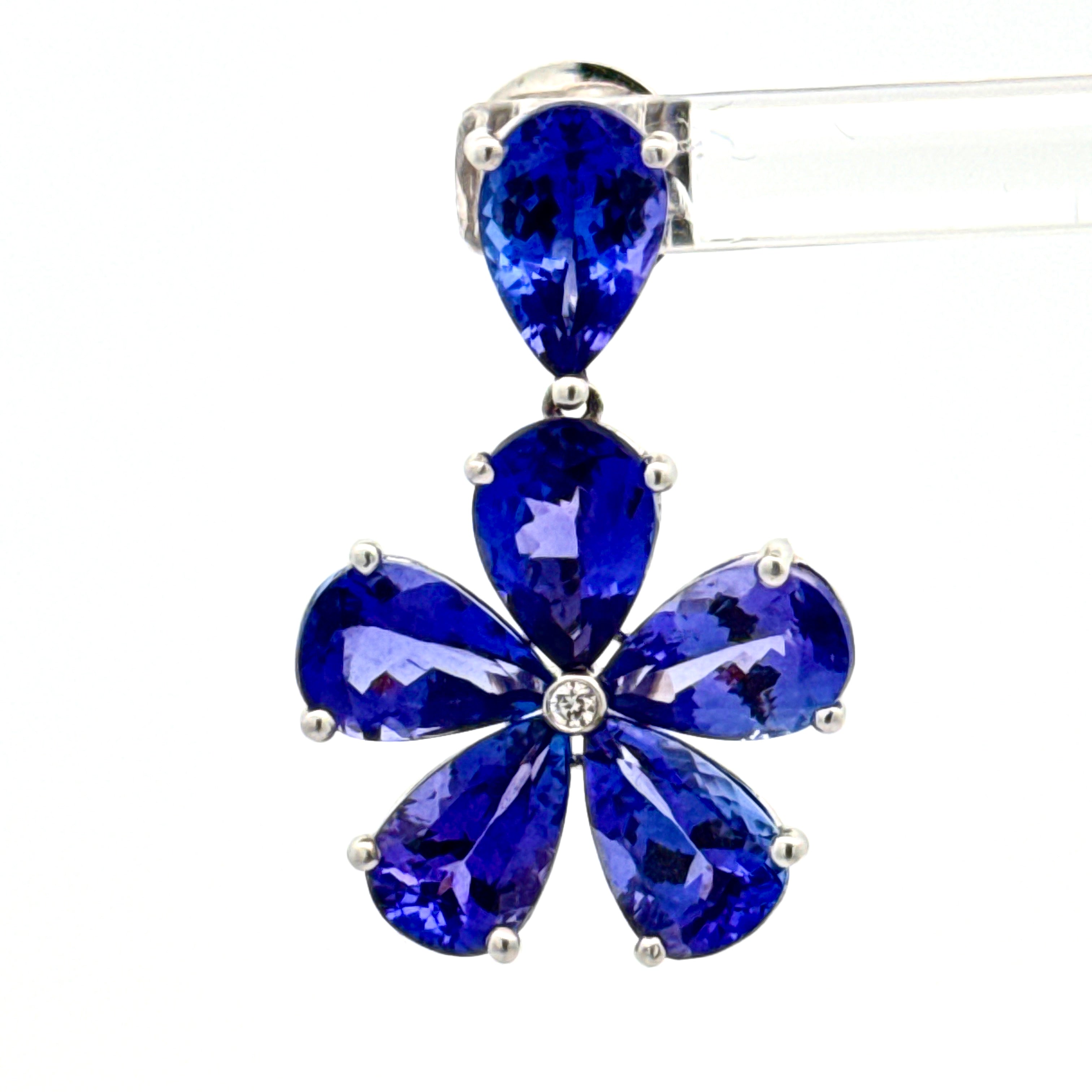 Estate Earrings, 2 Round Brilliant Cut Diamond 0.04 ct  G-H SI1,12 Tanzanite Pear Shape 16.32 ct  18K White Gold 8.72g