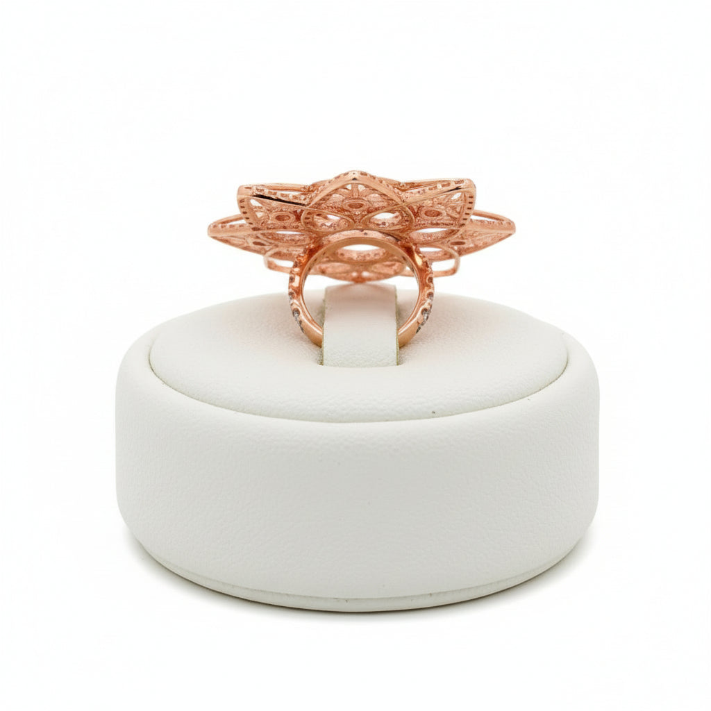Estate Ring, Round/Trillion Cut Diamonds 6.00cttw G-I VS2-SI1, 18K Rose Gold 11.18g. All Weights Estimated.