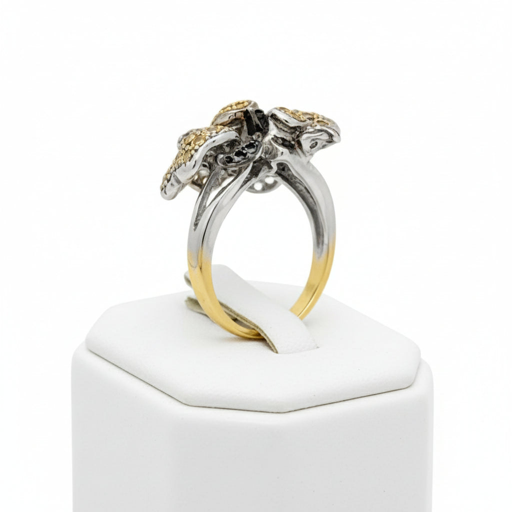Estate Ring, Round Brilliant Cut Diamond 0.39ct Fancy SI2-I1,15 Tsavorite Garnet Round 0.30cttw, 87 Sapphire Round 2.61cttw Yellow, 18K White Gold 10.80g. Jagi 000025101024. All Weights Estimated.