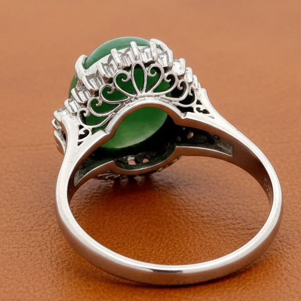 Estate Ring, Round/Baguette Cut Diamond 0.36 cttw  H-I SI1-SI2,1 Jade Cabochon Platinum 7.83g (All weights estimated)