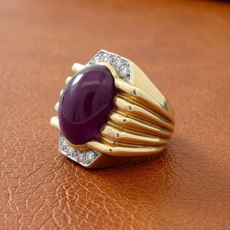 Estate Ring, 8 Round Brilliant Cut Diamond 0.35 cttw I-J SI1-SI2,1 Ruby Oval Cabochon 20.00 ct, 18K Yellow/White Gold 23.74g (All Weights Estimated)