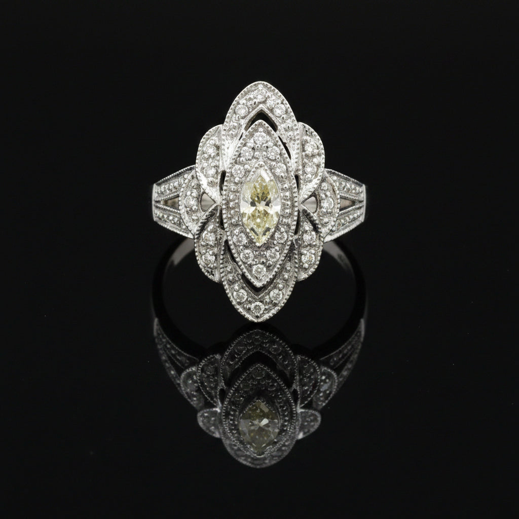 Vintage Ring RBC Diamond 0.44ct  G/H 14KT WG 4.20g ,All Weights Estimated