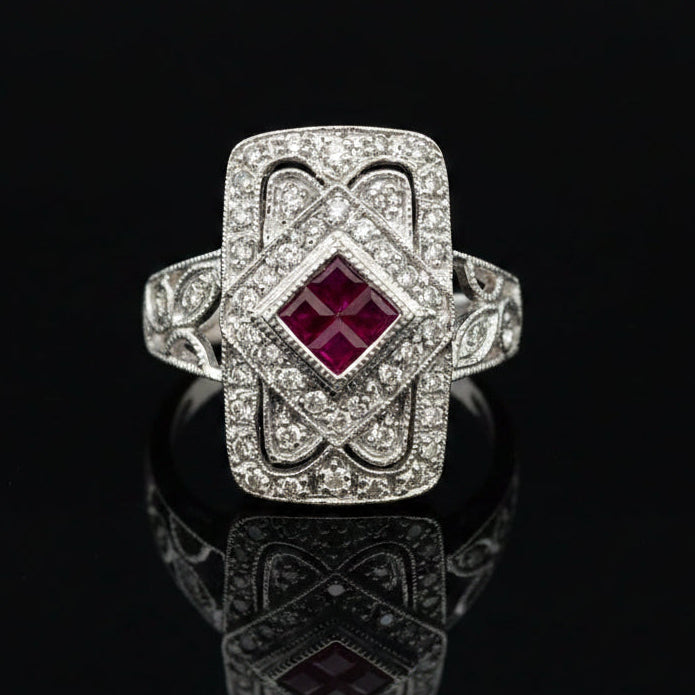 Vintage Ring RBC Diamond 0.40cttw  G/H , 4 Ruby  PC 0.40cttw  14KT WG 4.70g ,All Weights Estimated