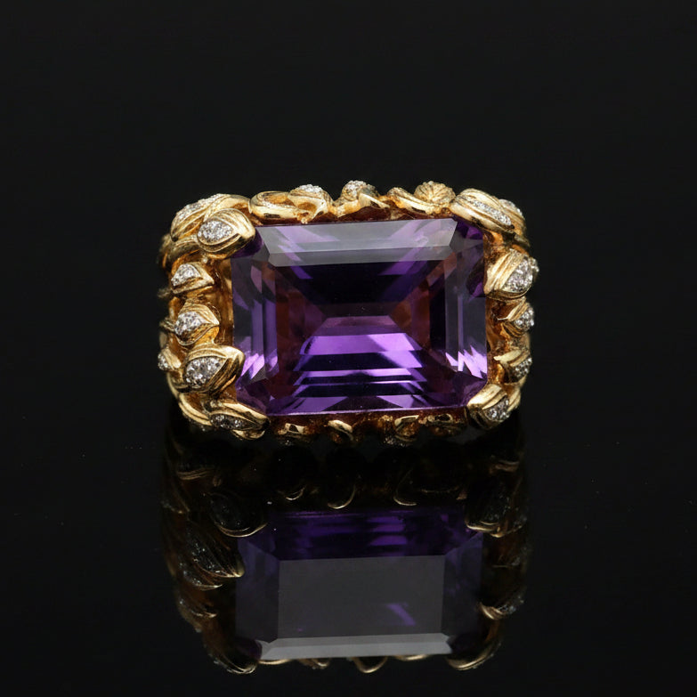 Vintage Ring RBC Diamond 0.40cttw  G/H, 1 Amethyst  EC 13.25ct  14KT YG 17.80g ,All Weights Estimated