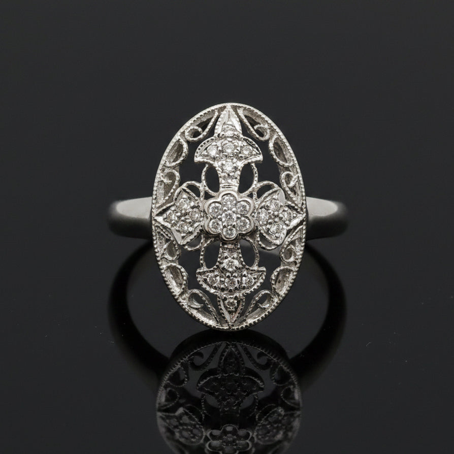 Vintage Ring RBC Diamond 0.12ct  G/H 14KT WG 3.60g ,All Weights Estimated