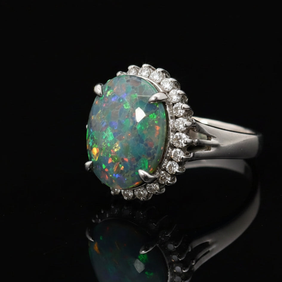 Unknown Ring, 1 CAB BLACK OPAL 1.60Cttw  Diamond RBC 0.30Cttw  H SI1-SI2 PLAT 6.62G
