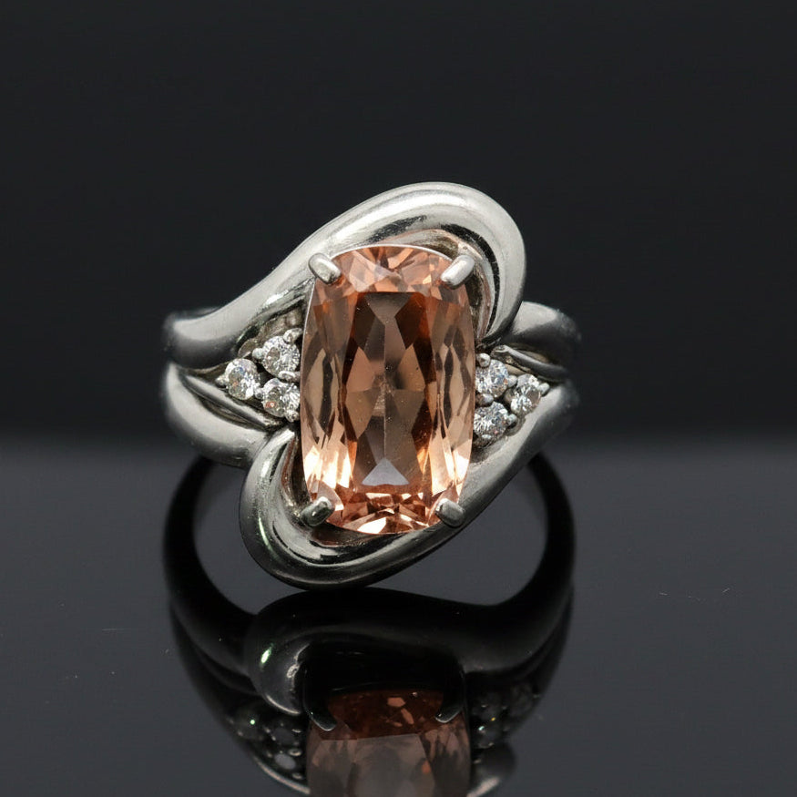 Estate Ring, 1 CUSHION Imperial TOPAZ 4.63Cttw , 6 Diamond RBC 0.13Cttw  H-I VS2-SI1 PLAT 13.95G