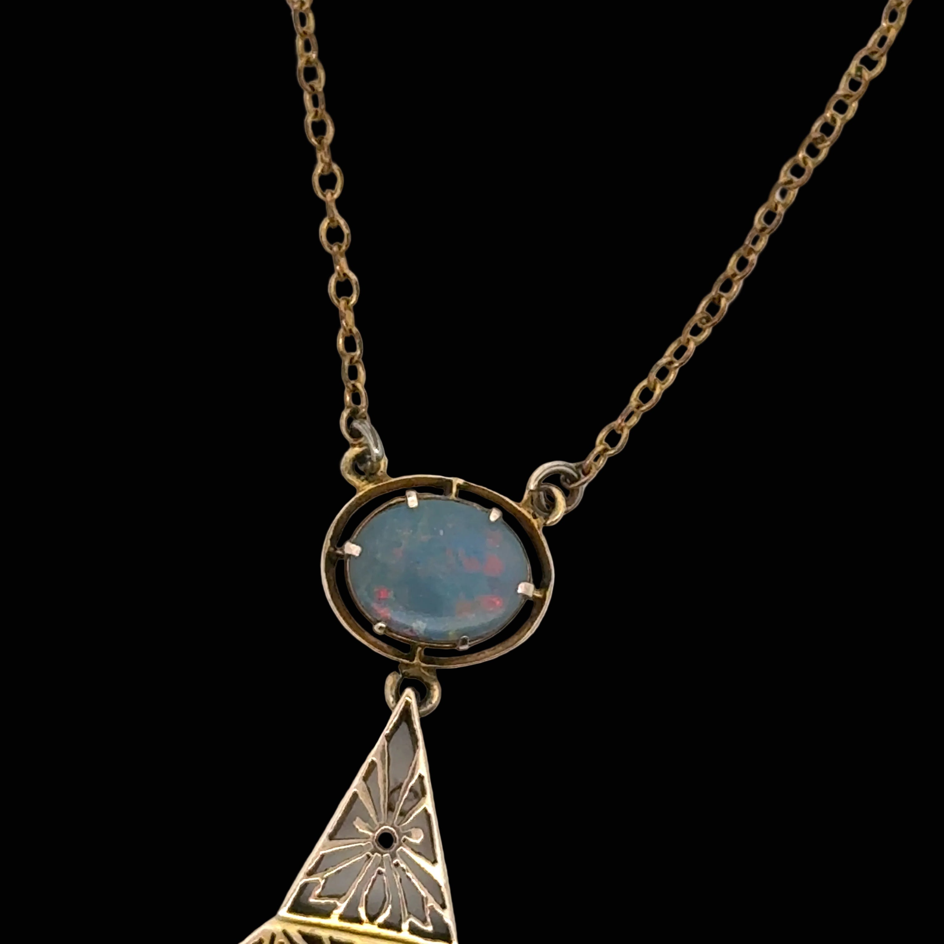 Estate Necklace, 1 Opal Cabochon,1 Opal Cabochon 14K Yellow Gold 4.59g. All Weights Estimated.