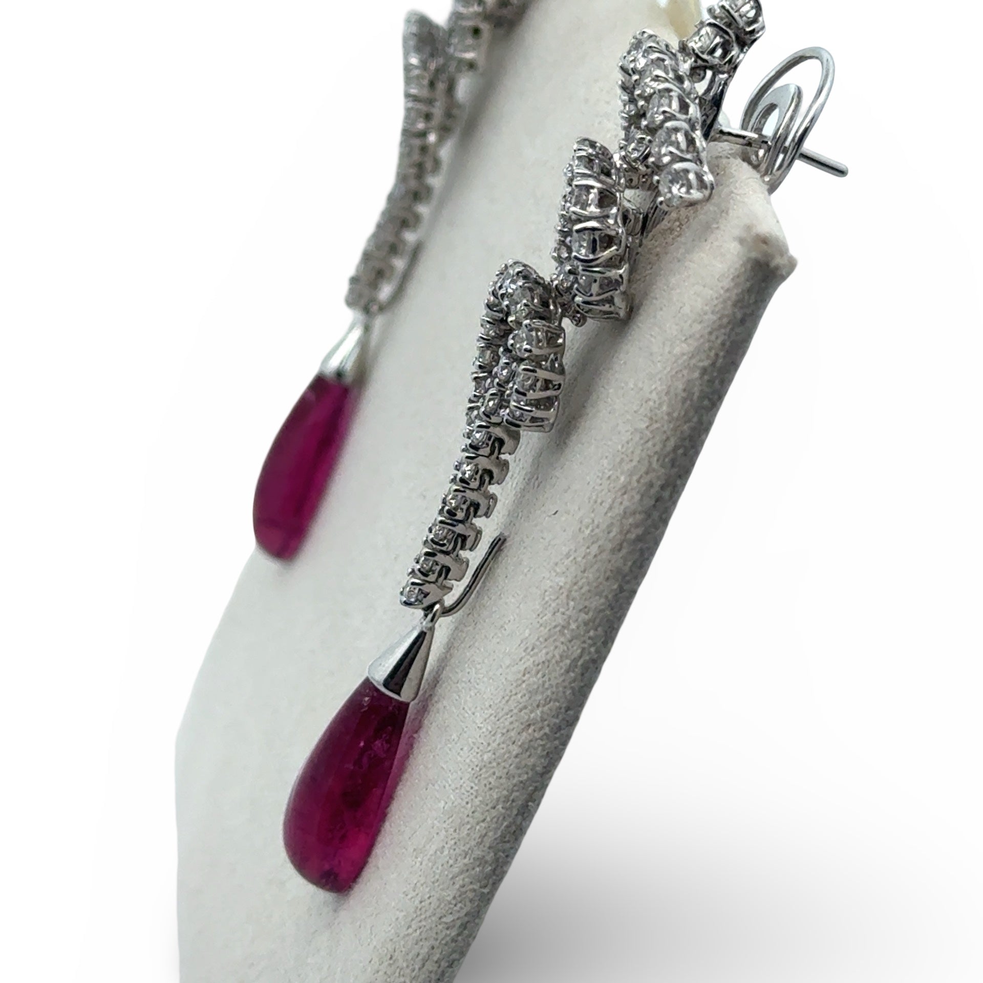 Bergio Earrings, 112 Round Brilliant Cut Diamond 4.27 ct  G-H VS1-VS2,2 Rubellite Cabochon 5.40 ct  18K` White Gold
