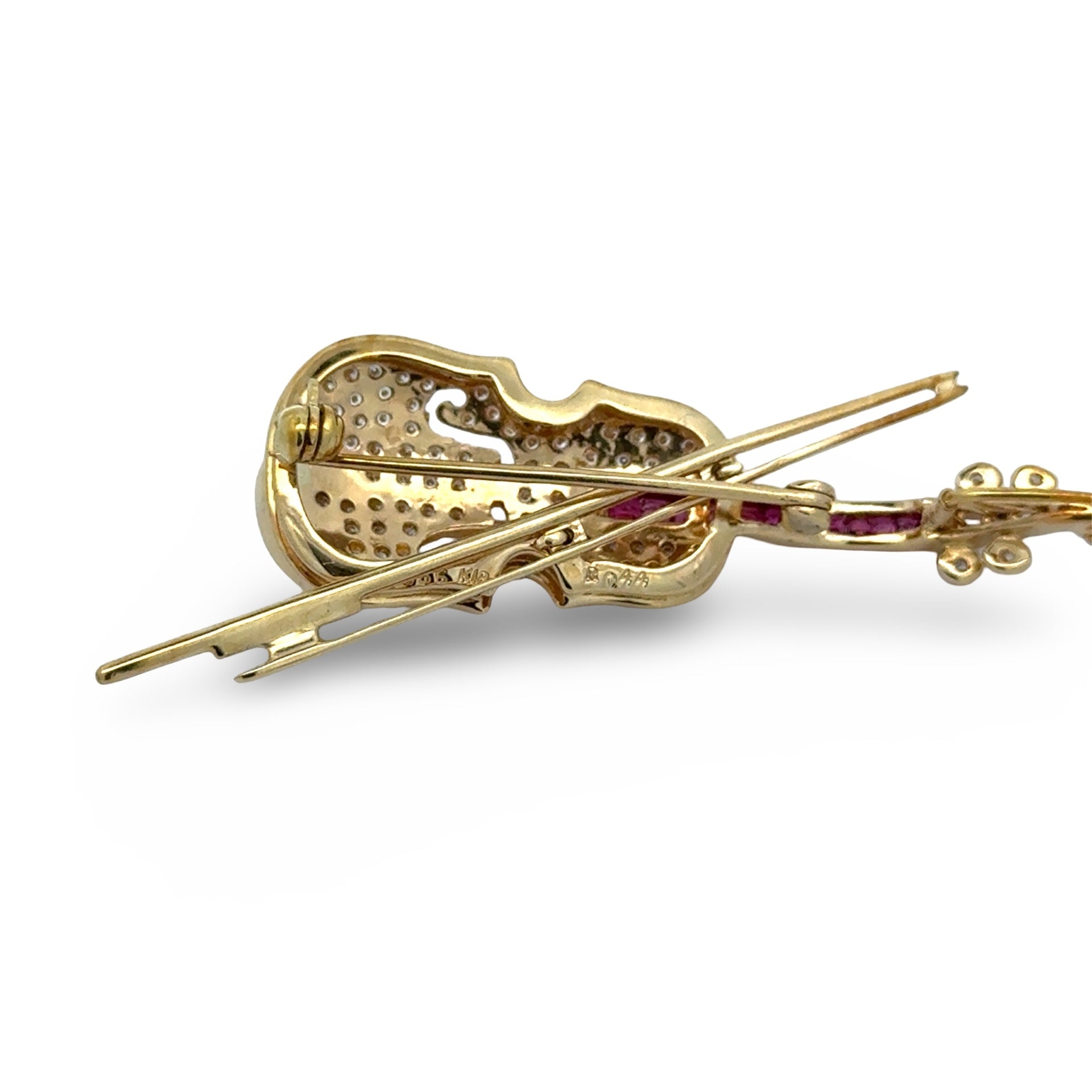Estate Brooch/Pendant, Round Brilliant Cut Diamond 0.55 cttw  G-H VS1-SI1, Ruby French Cut 0.44 cttw  18K Yellow Gold 9.19g