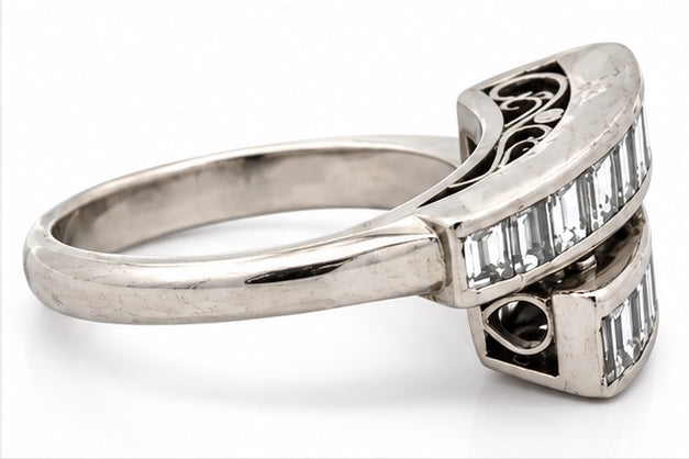 Estate Ring Emerald Cut Diamond 1.00 cttw  G-H VS1-VS1 Platinum 5.67g. All Weights Estimated.
