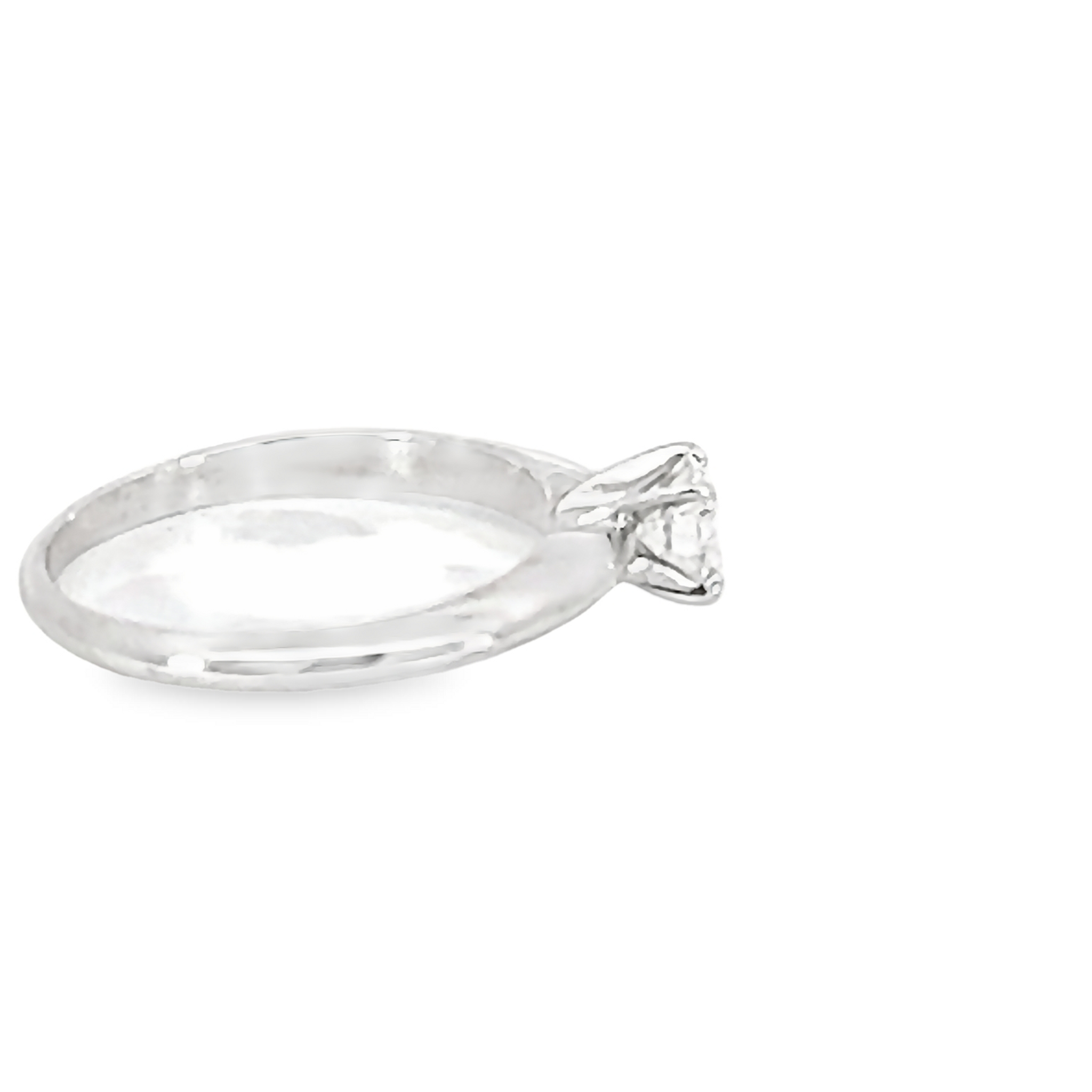 Round Brilliant Solitaire Diamond Engagement Ring