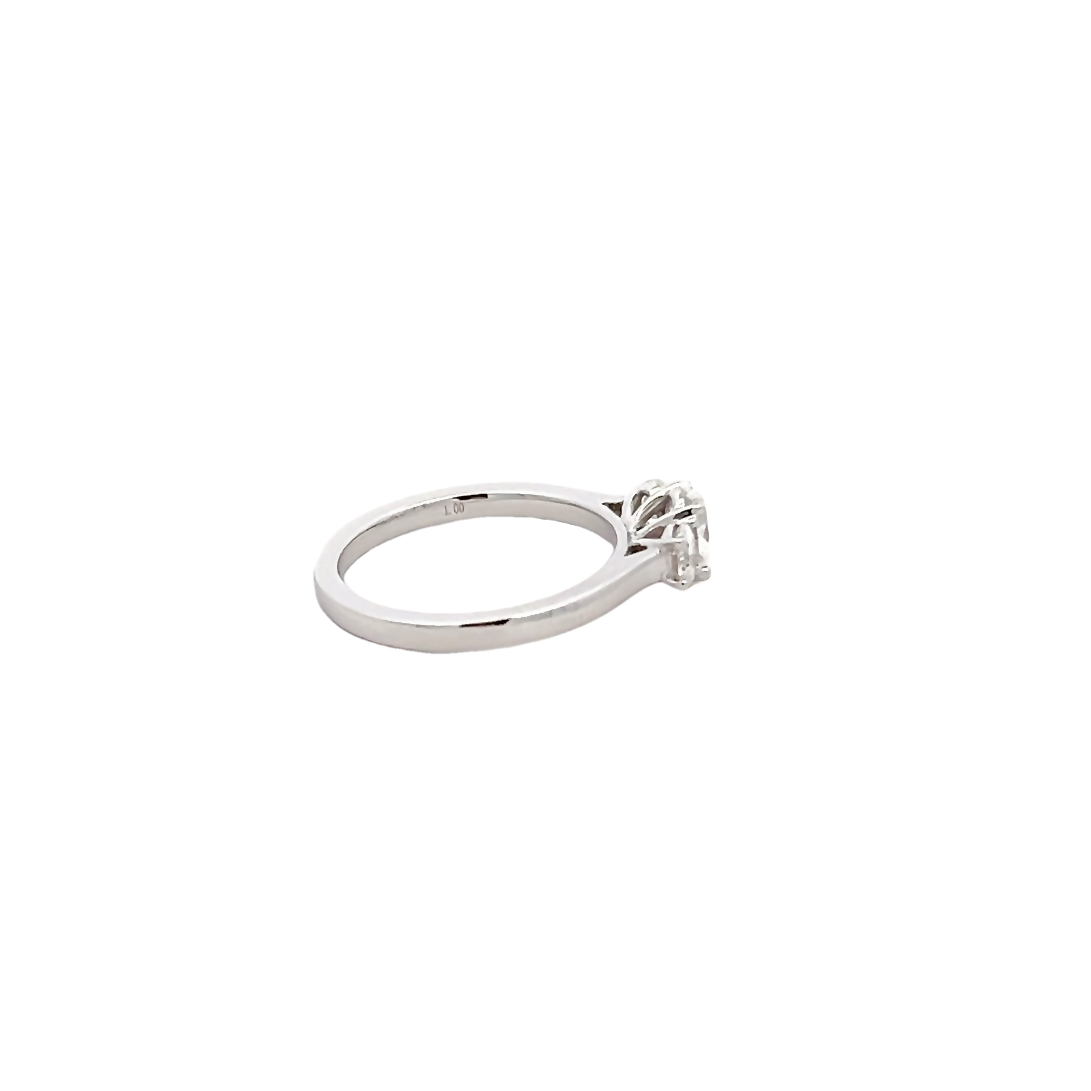 14k Gold Oval Three Diamond Engagment Ring