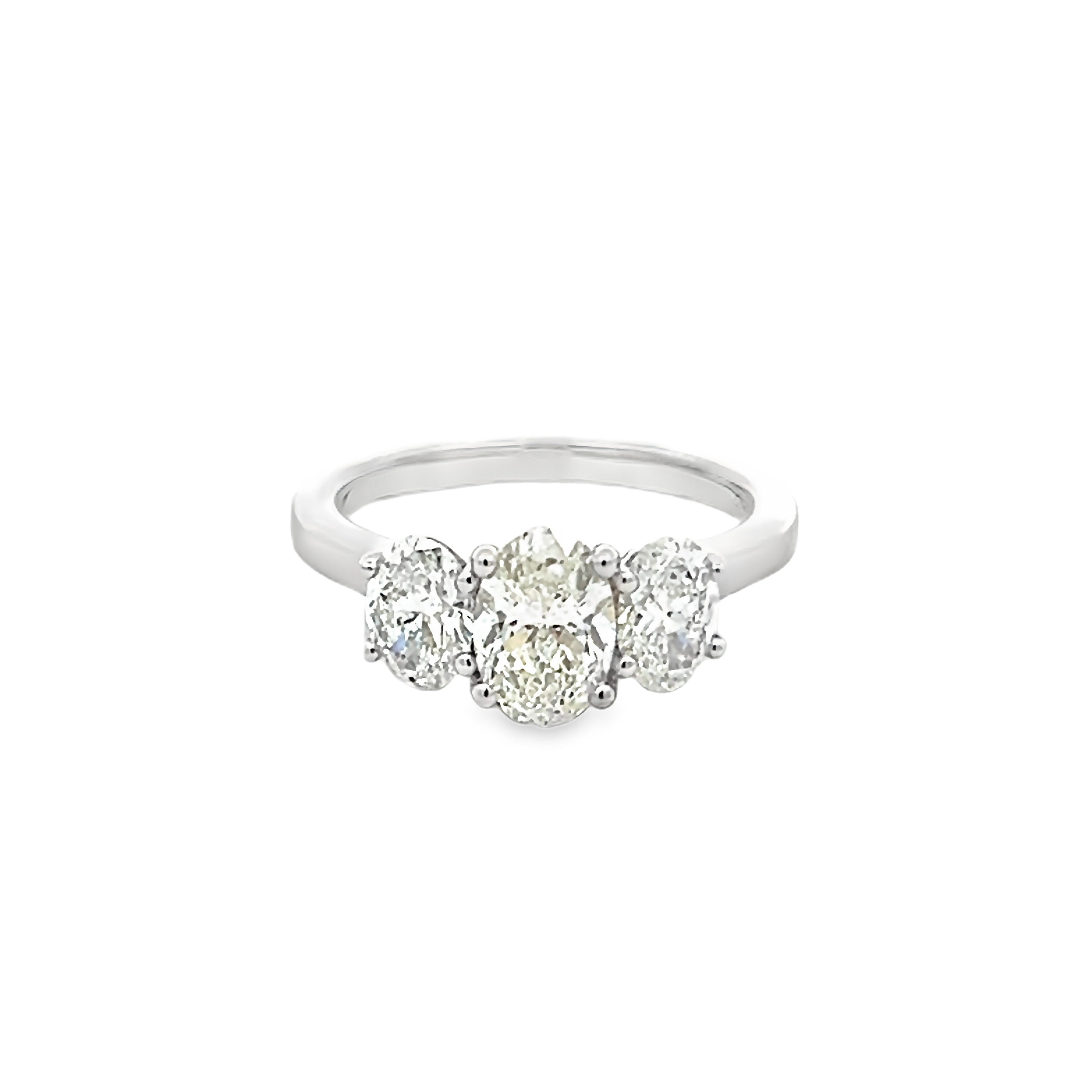 14k Gold Oval Three Diamond Engagment Ring