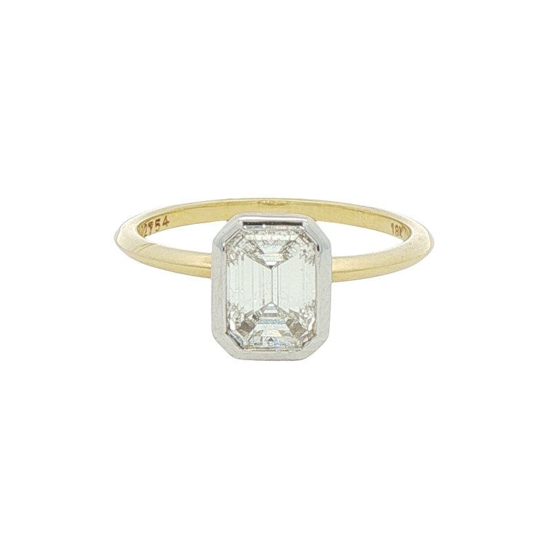18k Two-tone Solitaire Emerald Cut Engagement Eing