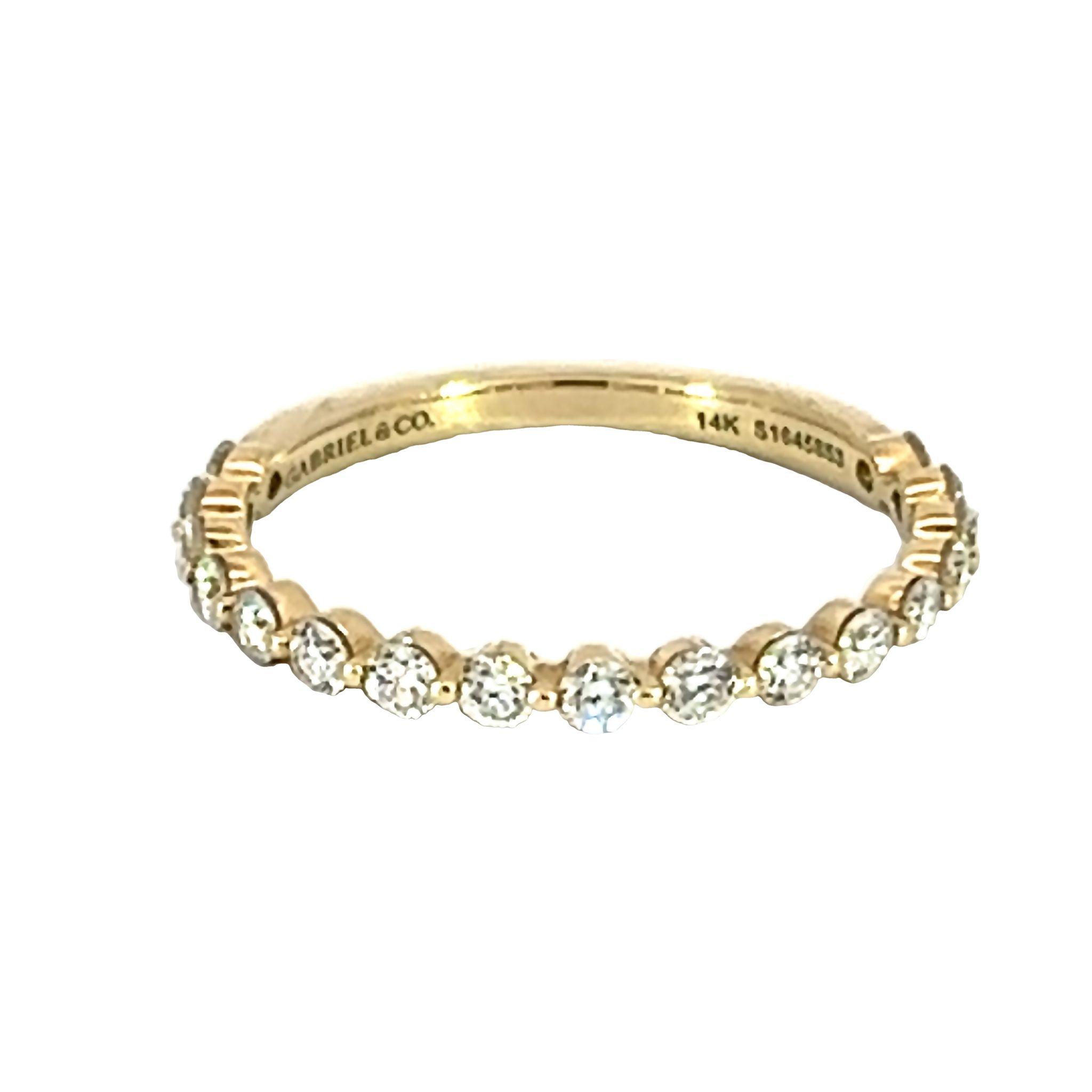 14k Yellow Gold Shared Prong Diamond Wedding Band