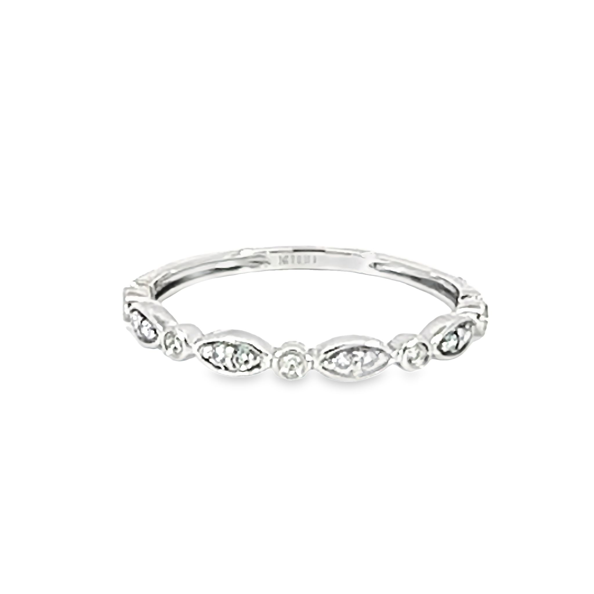 14k White Gold Oval Diamond Wedding Band - 001-110-04358