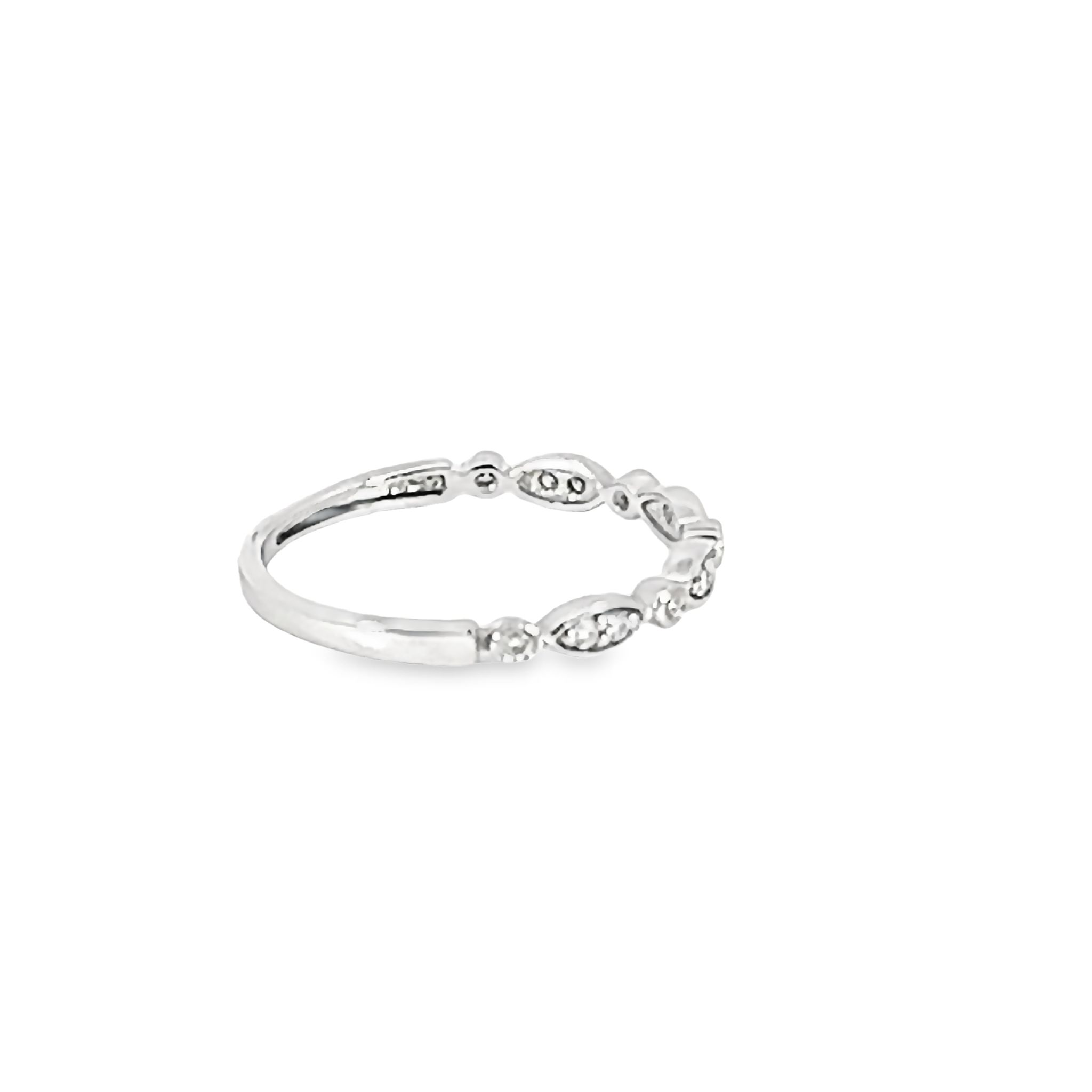 14k White Gold Diamond Wedding Band