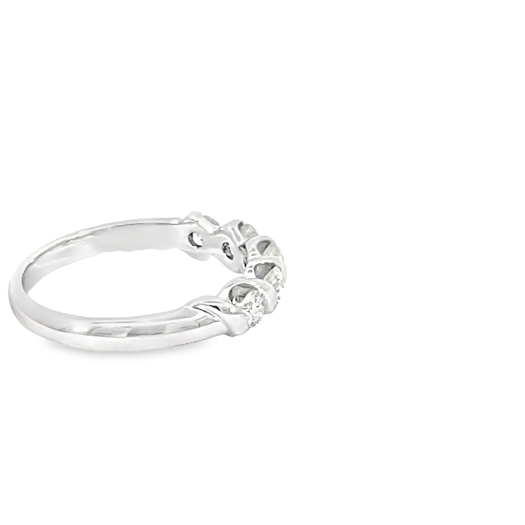 14k White Gold Diamond Wedding Band