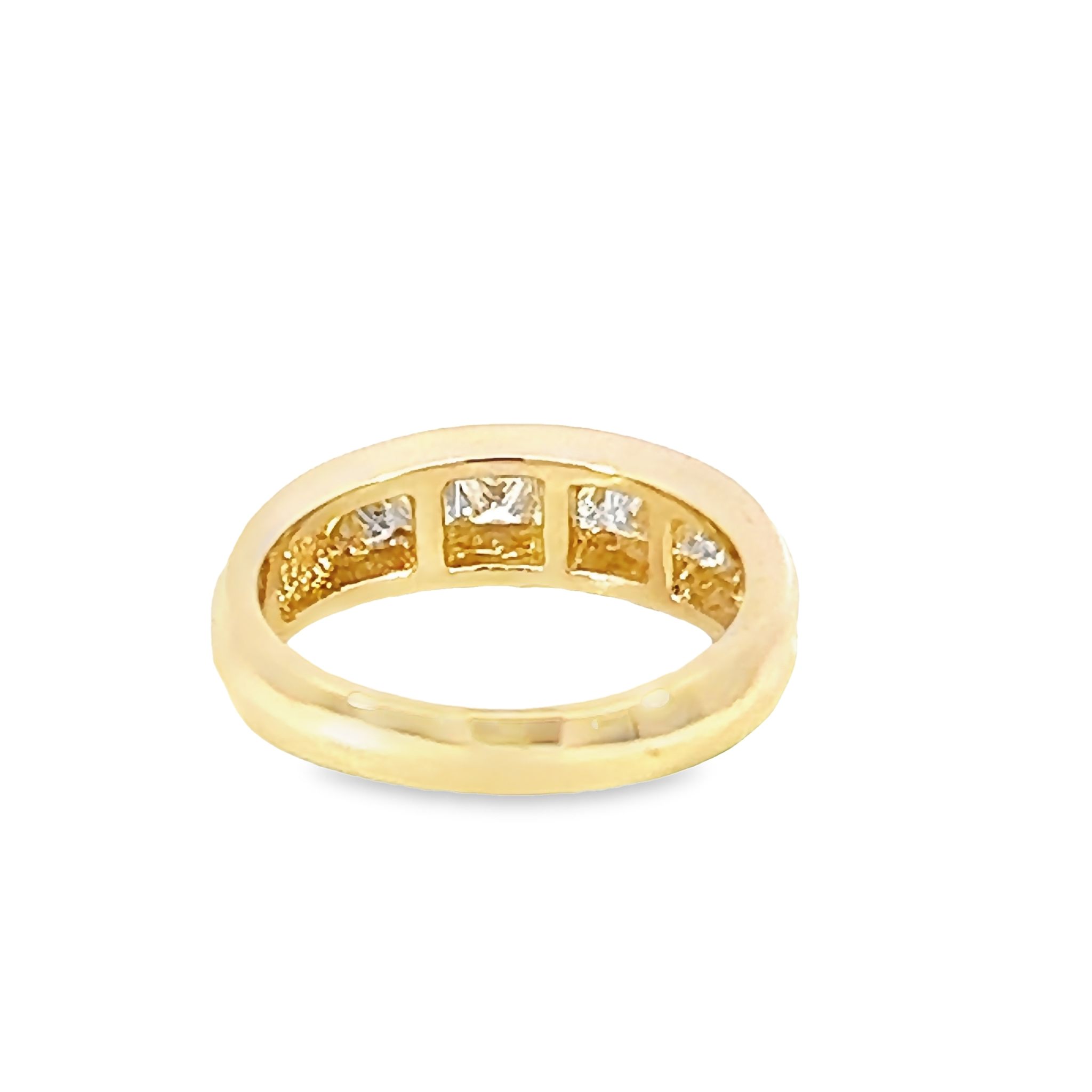 14k Yellow Gold Wedding Band