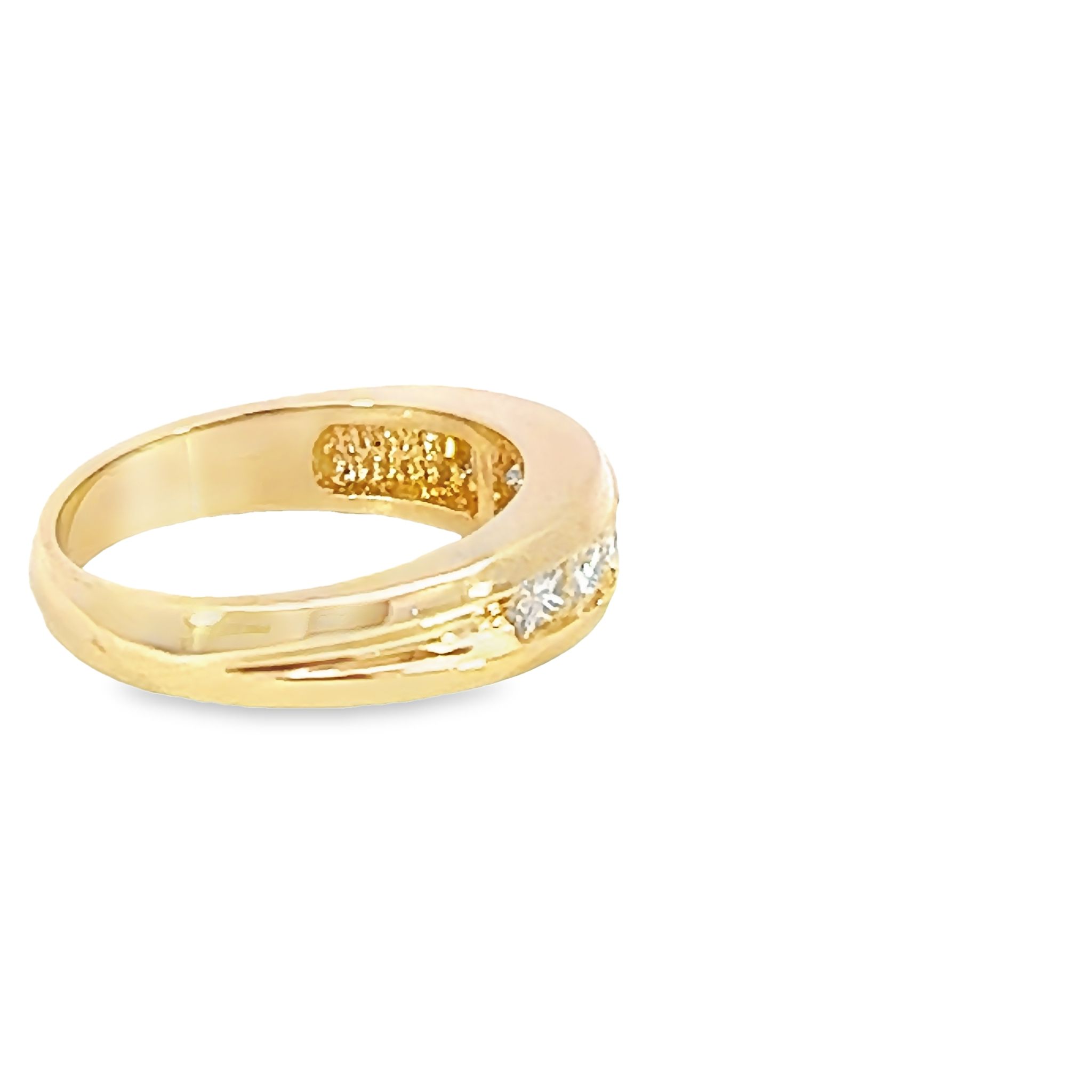 14k Yellow Gold Wedding Band