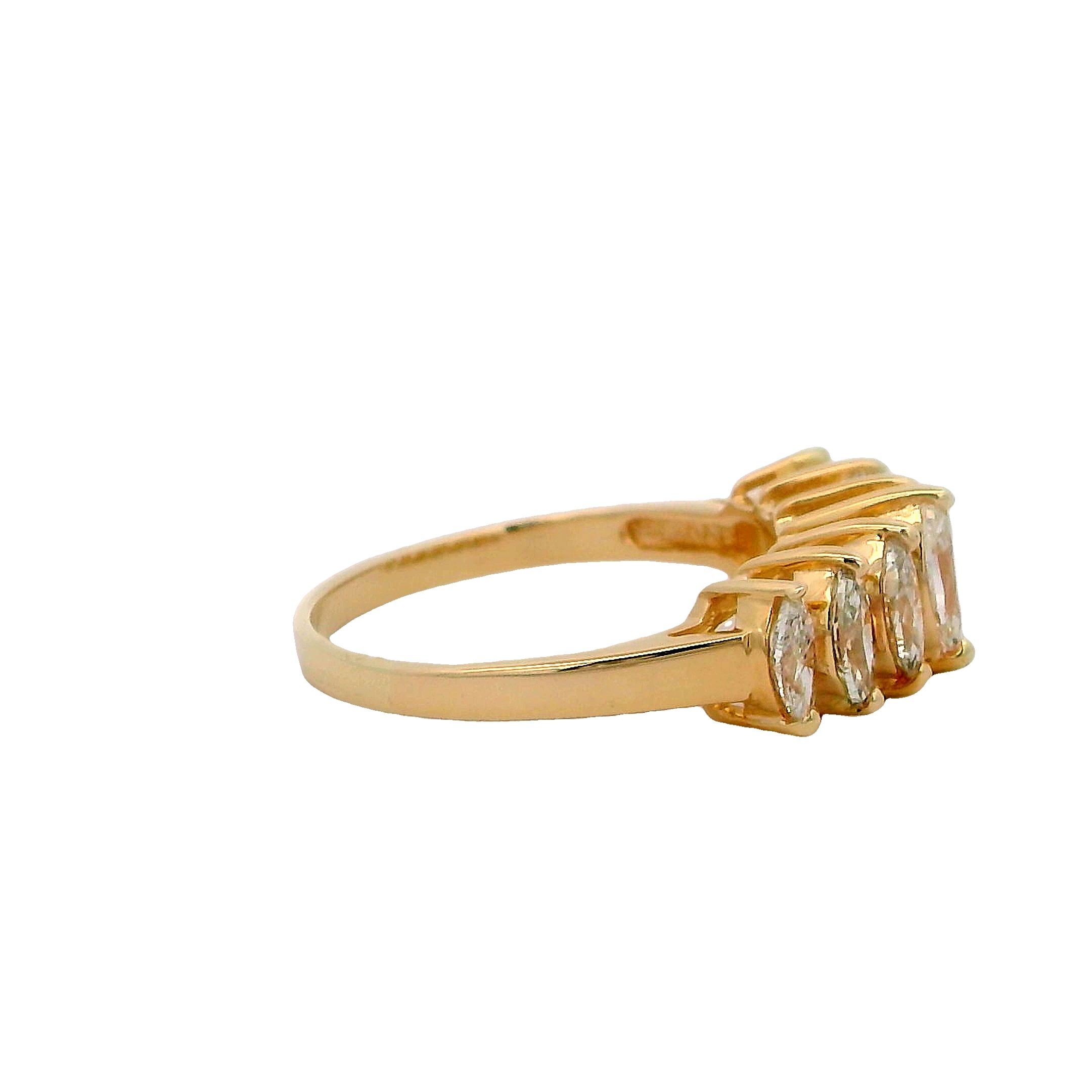 14k Yellow Gold Diamond Wedding Band