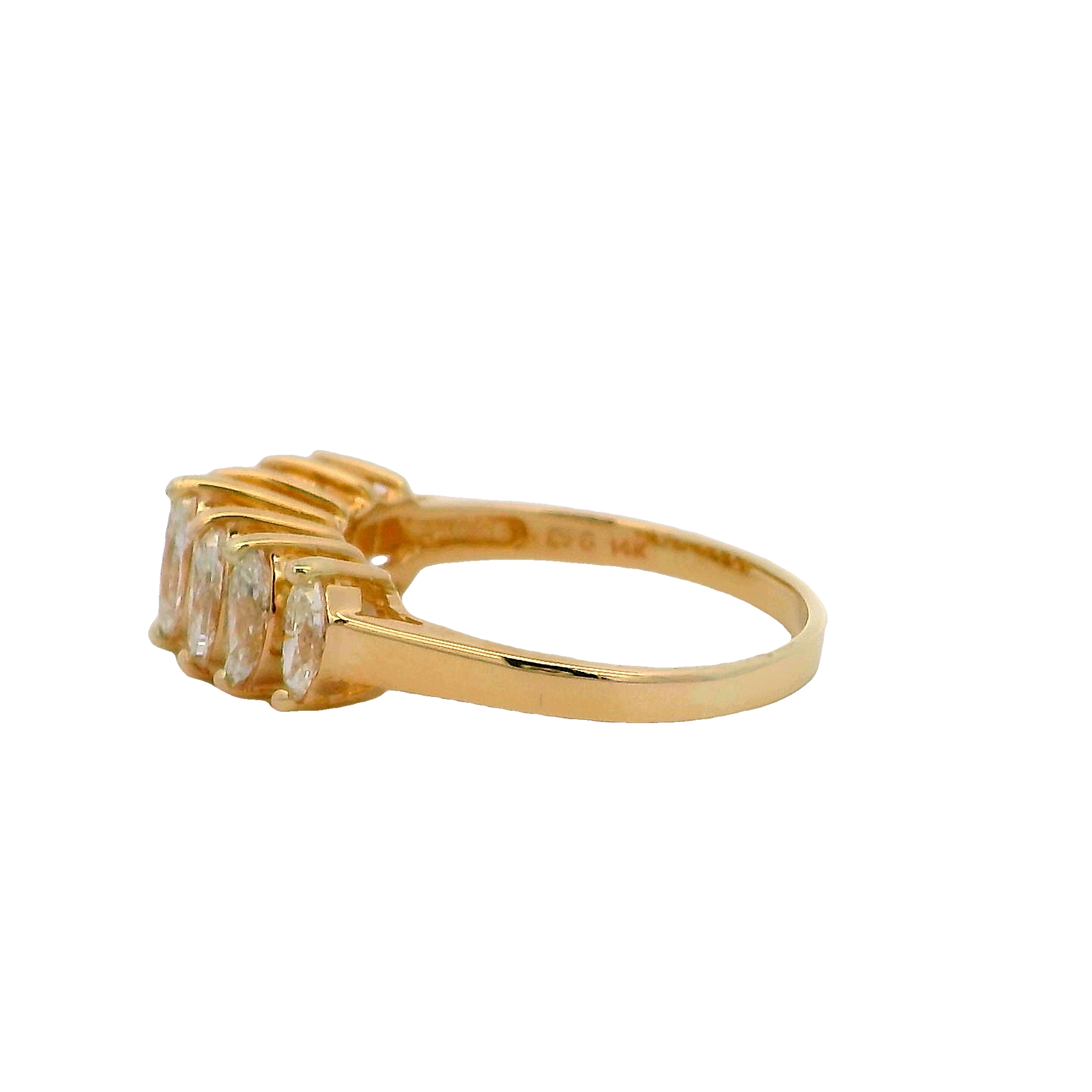 14k Yellow Gold Diamond Wedding Band