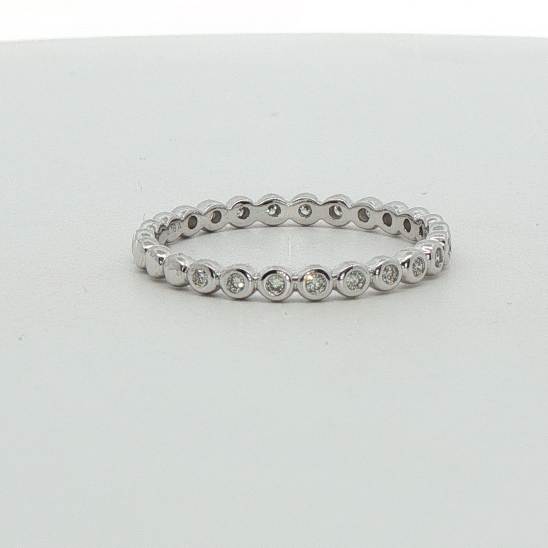 14k White Gold Diamond Wedding Band