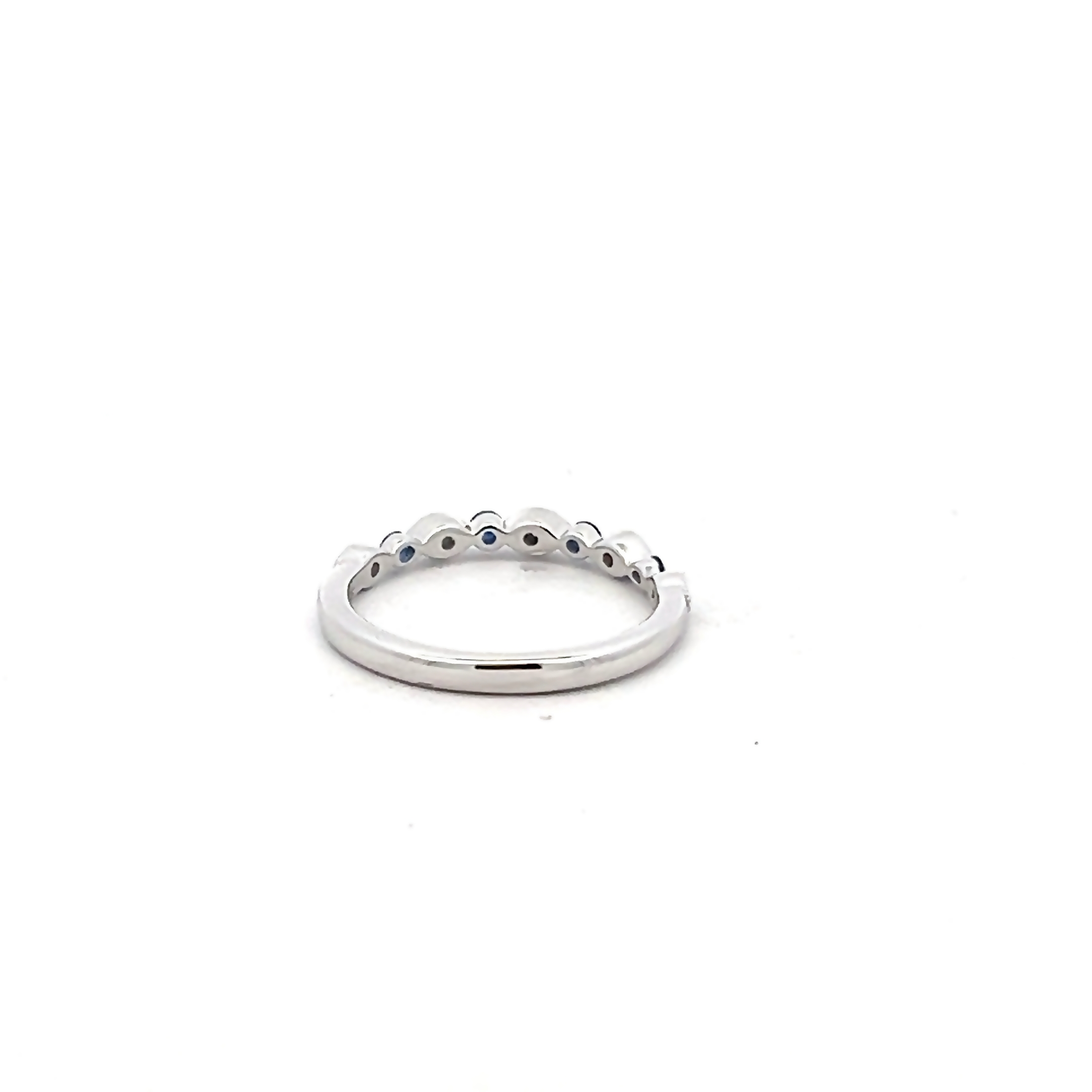 14k White Gold Diamond And Sapphire Band