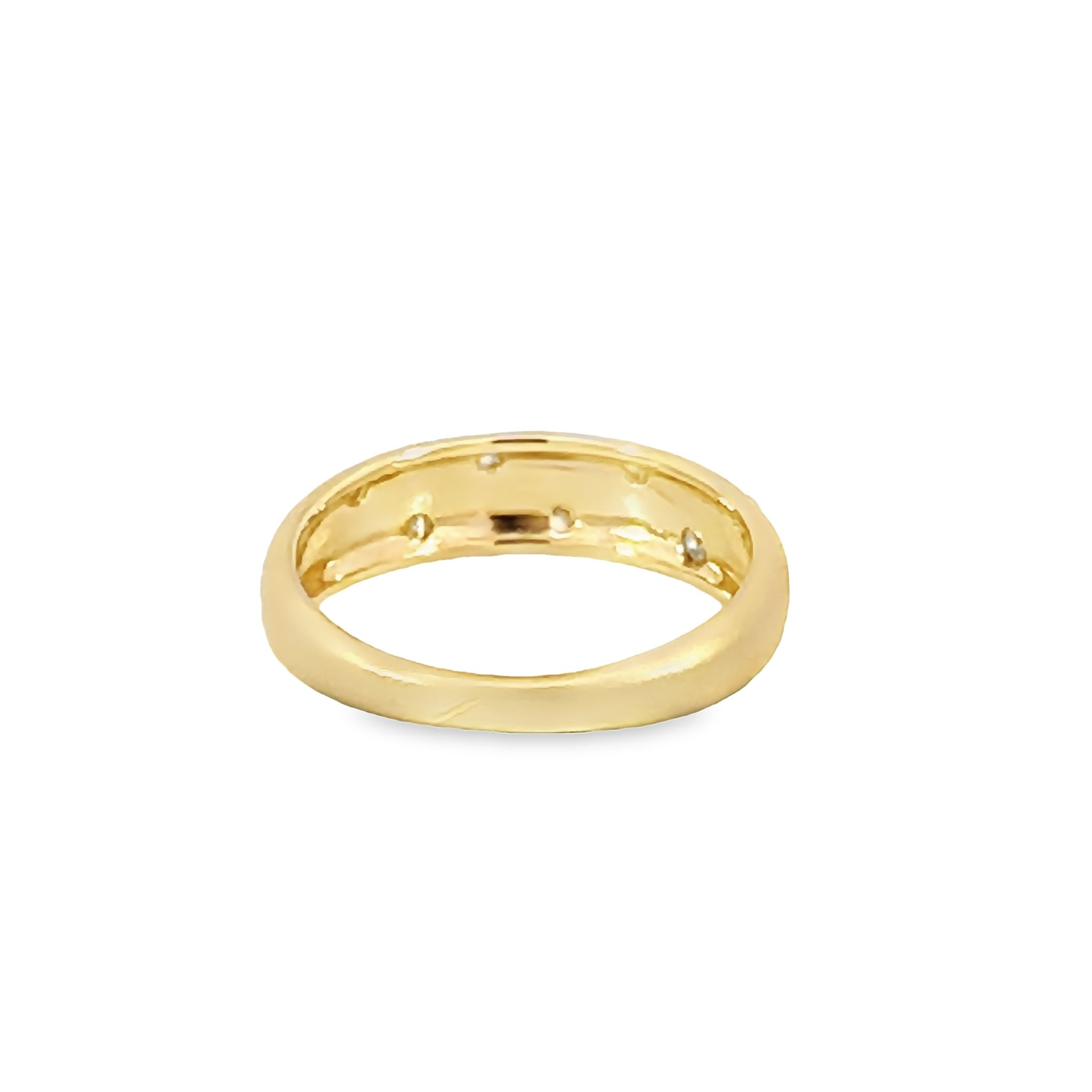 14k Yellow Gold Matte Ring With Diamonds