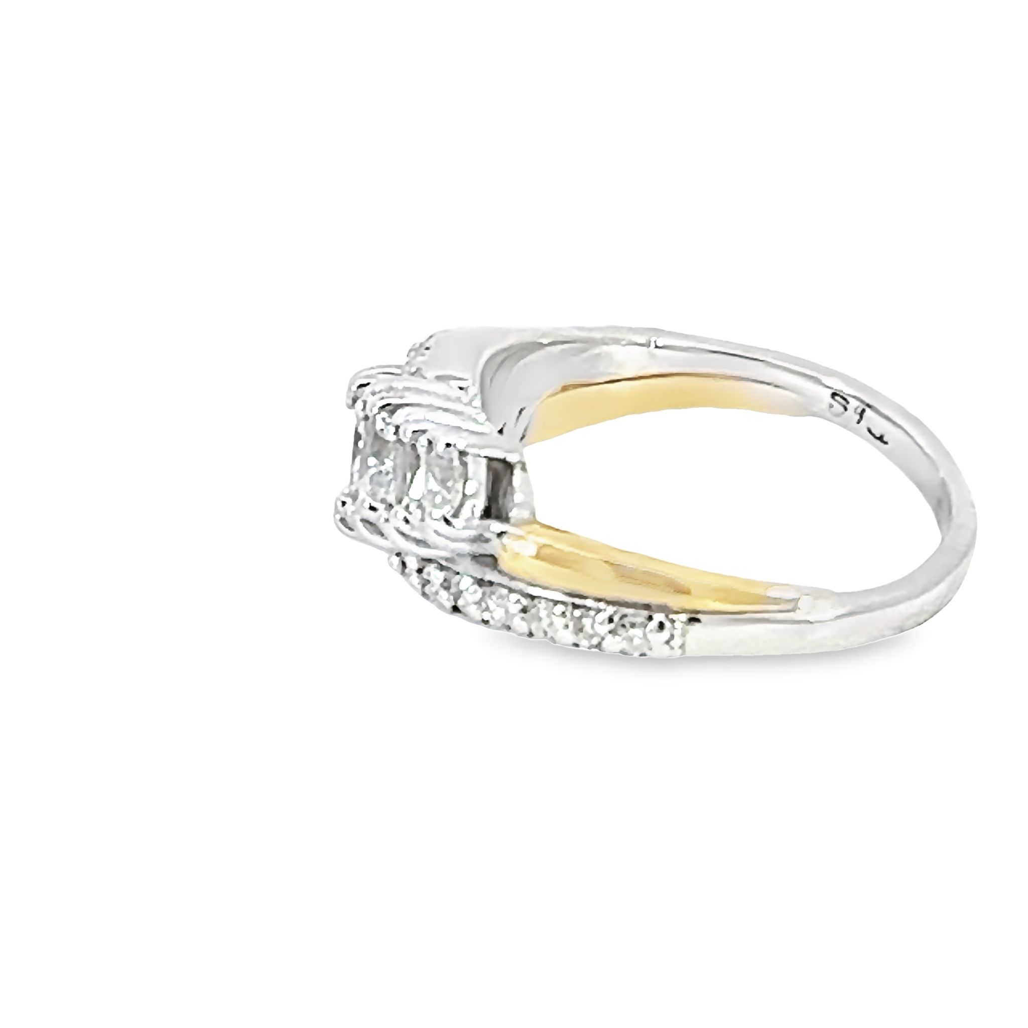 14k Gold Diamond Fashion Ring