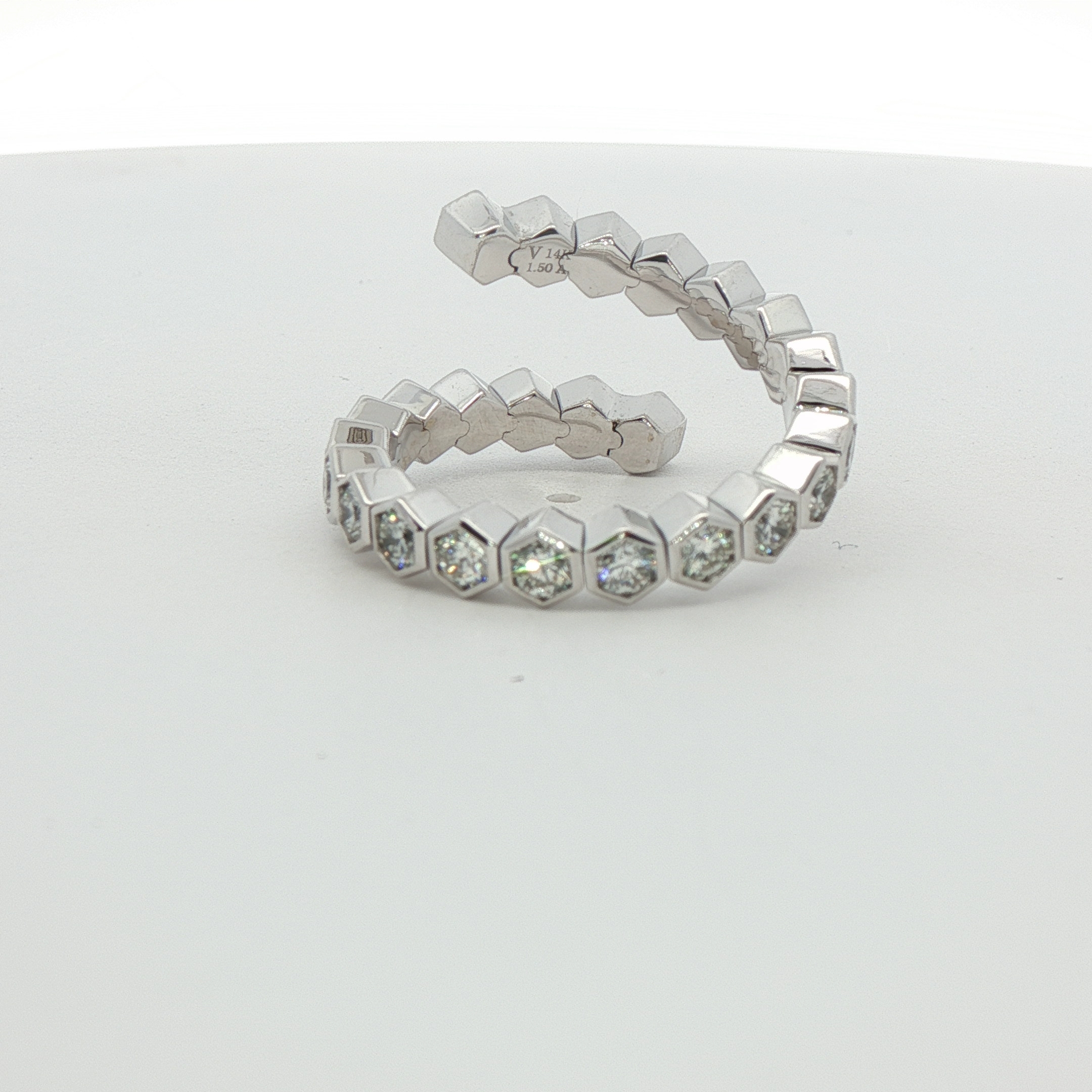 14k White Gold Diamond Flexi Fashion Ring