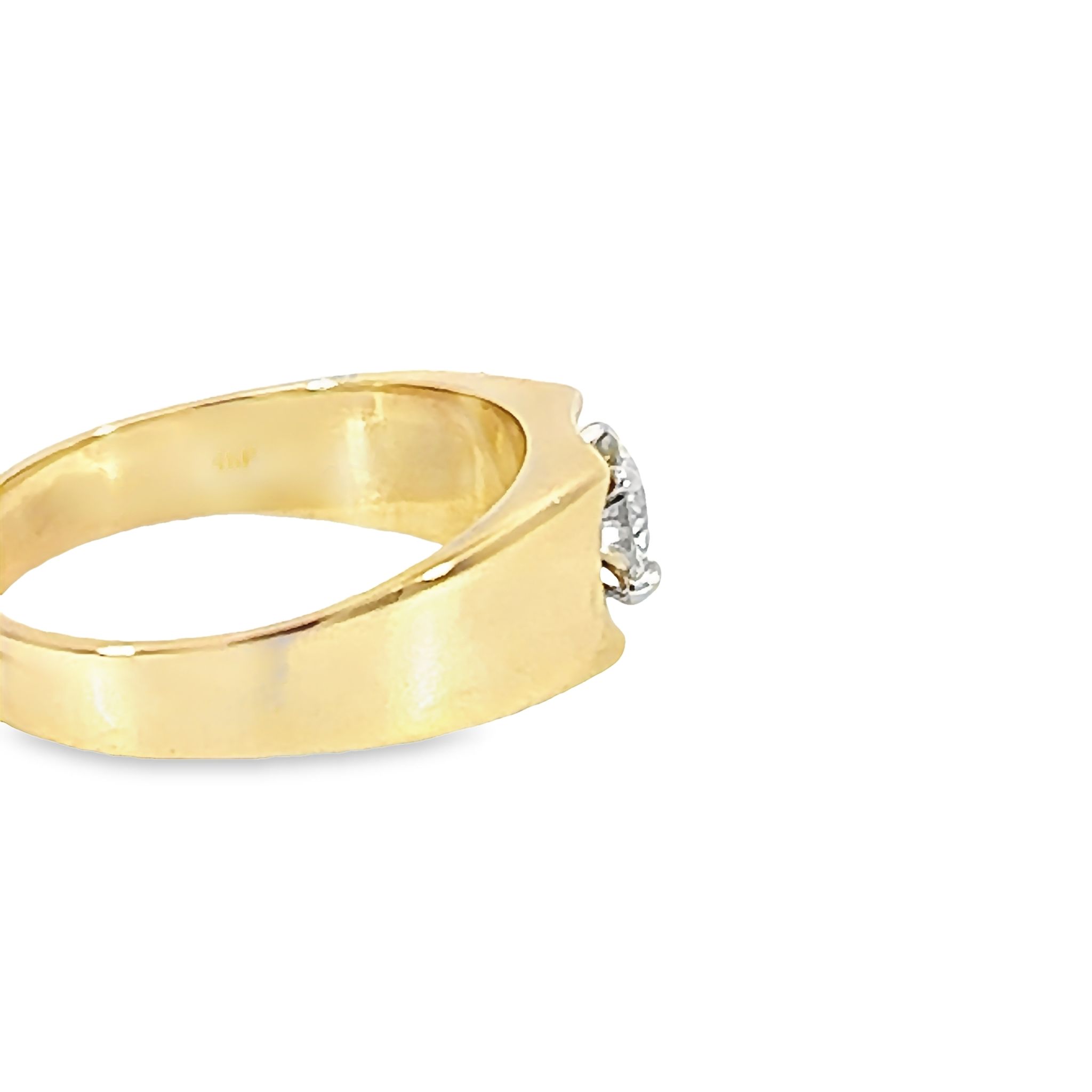 14k Yellow Gold Diamond Men's Ring