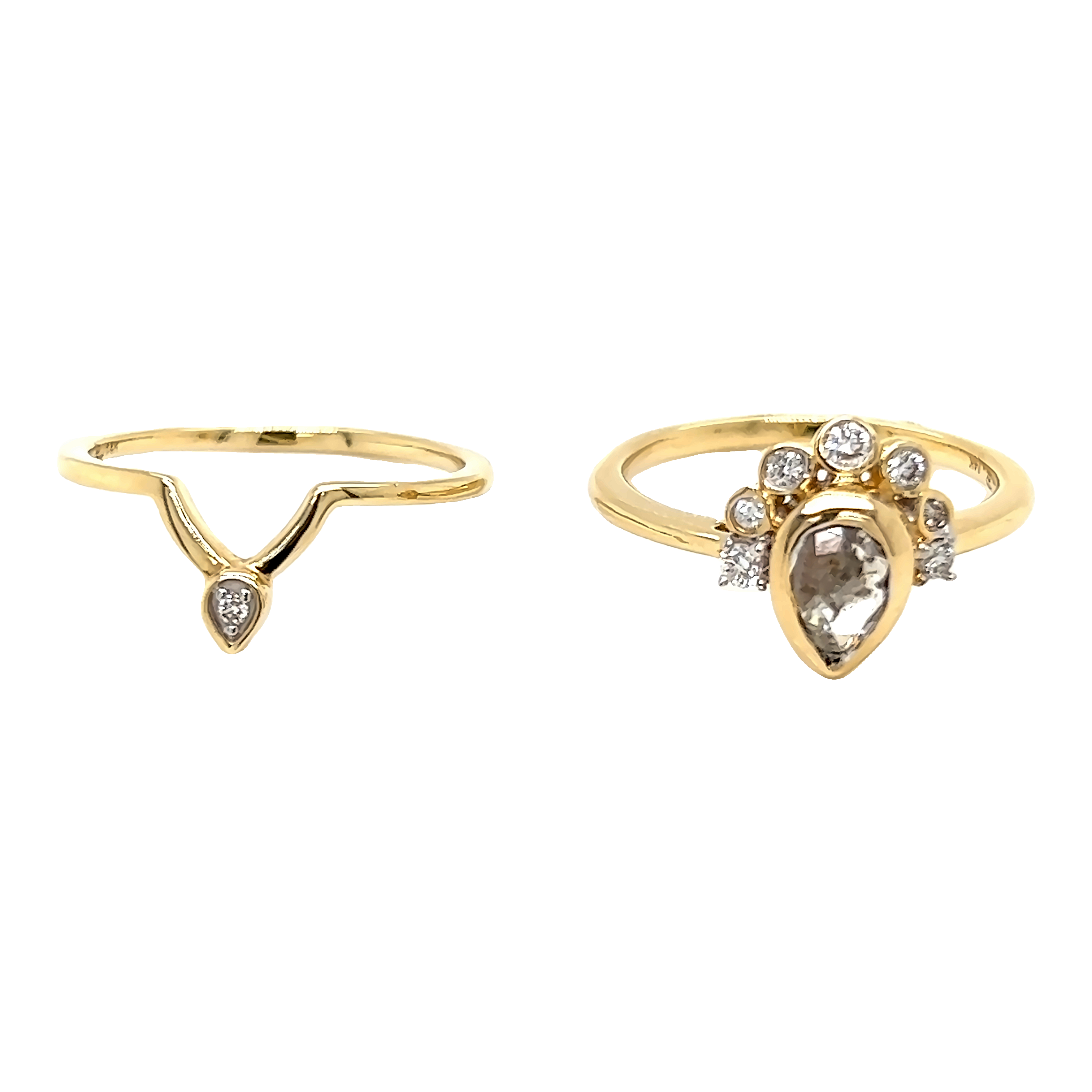 14 k Yellow Gold Engagement Ring with .66ct Salt and Pepper Pear Diamond Center and 18=.18ct with mathcing band